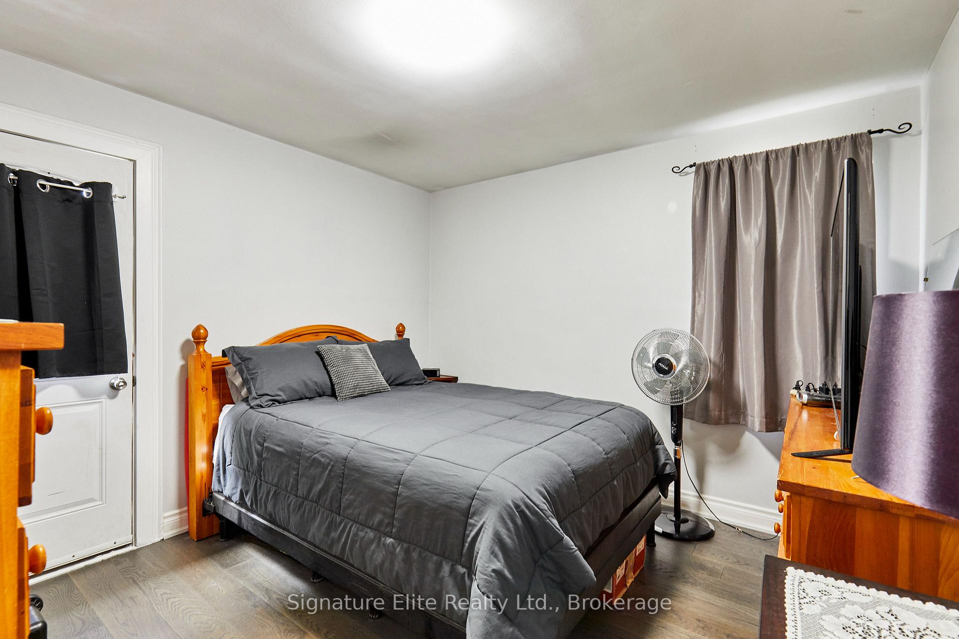 Photo 15 of 96 Oakes Avenue, Oshawa, O'Neill — HOMEH