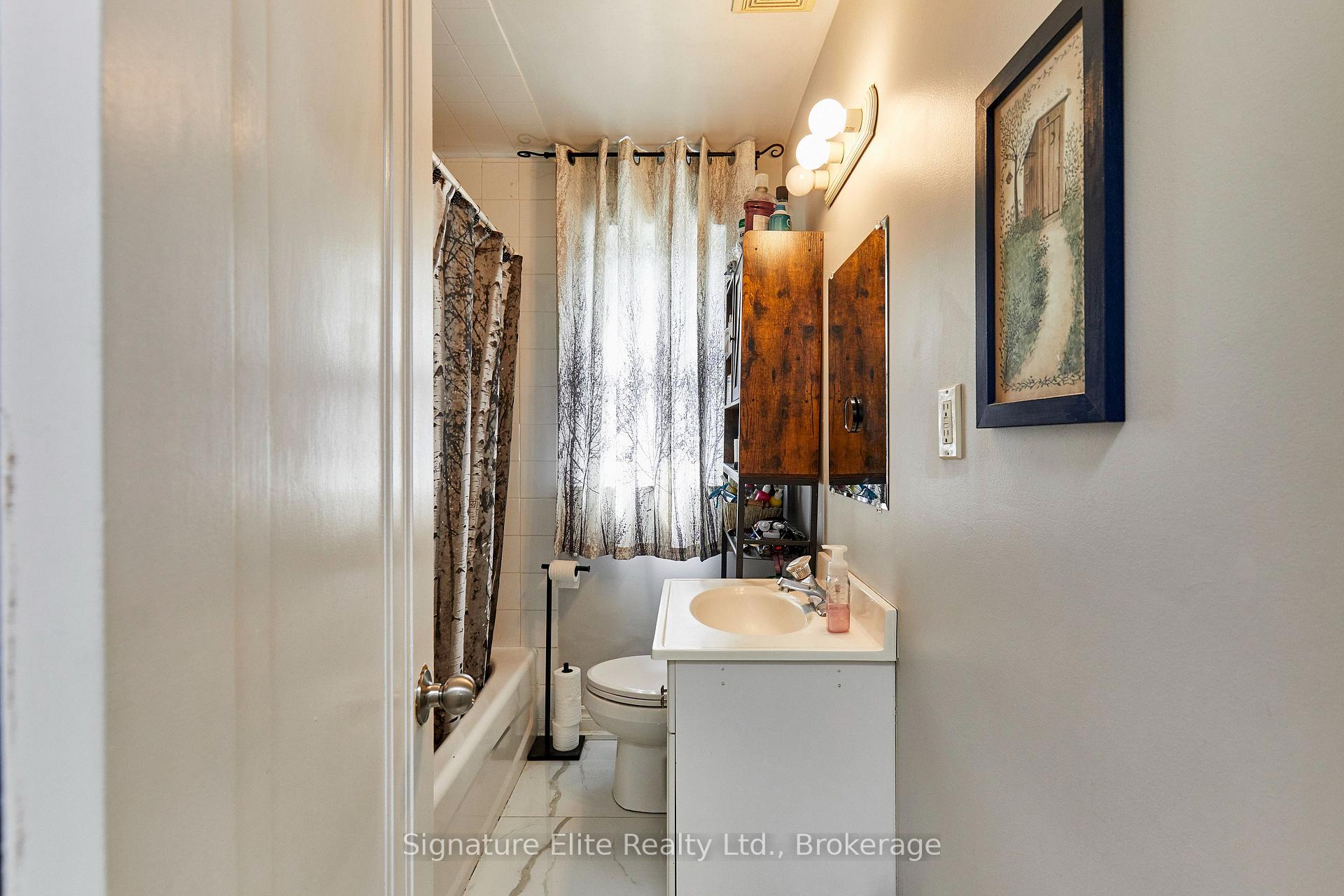 Photo 22 of 96 Oakes Avenue, Oshawa, O'Neill — HOMEH