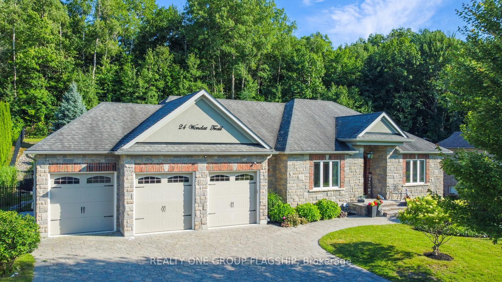 Photo of 24 Wendat Trail E
