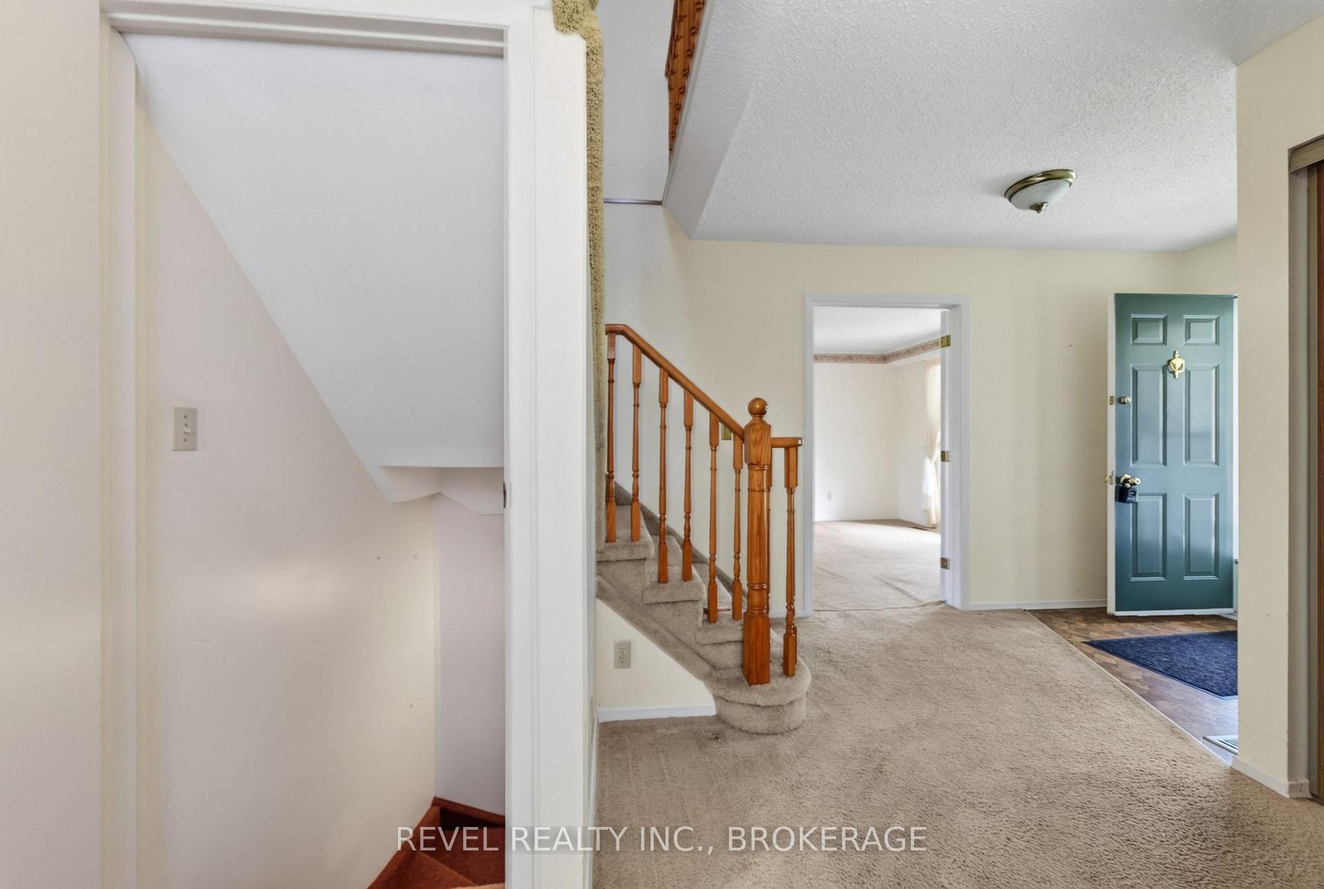 Photo 29 of 126 Grenadier Drive, Kingston, Kingston East (Incl Barret Crt) — HOMEH