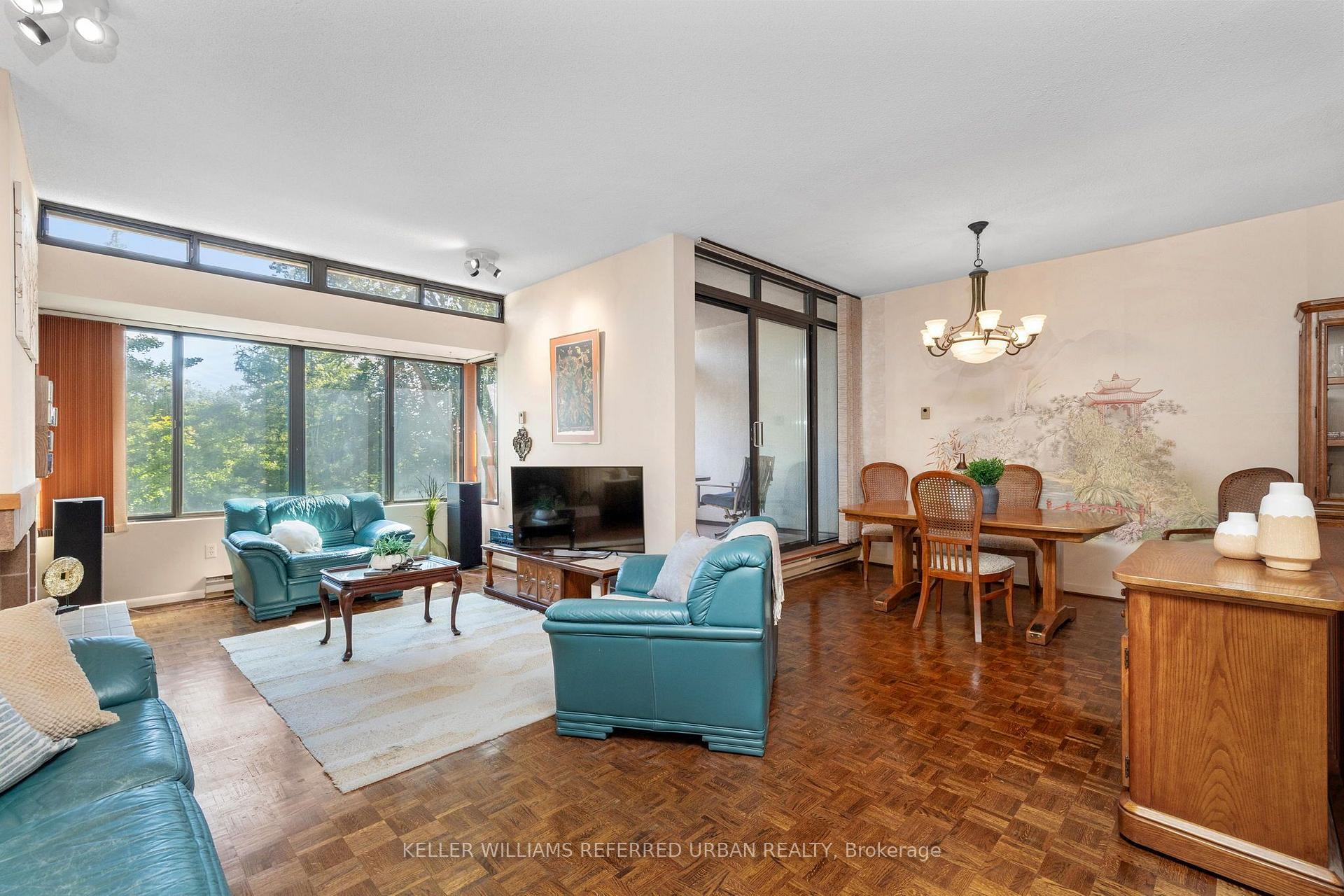 Photo 5 of Unit 321, 40 Oaklands Avenue, Toronto, Yonge-St. Clair — HOMEH