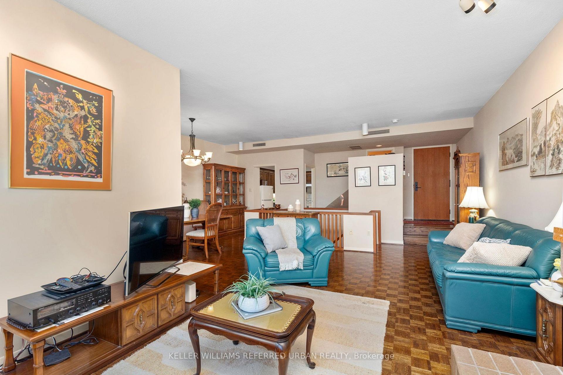 Photo 6 of Unit 321, 40 Oaklands Avenue, Toronto, Yonge-St. Clair — HOMEH