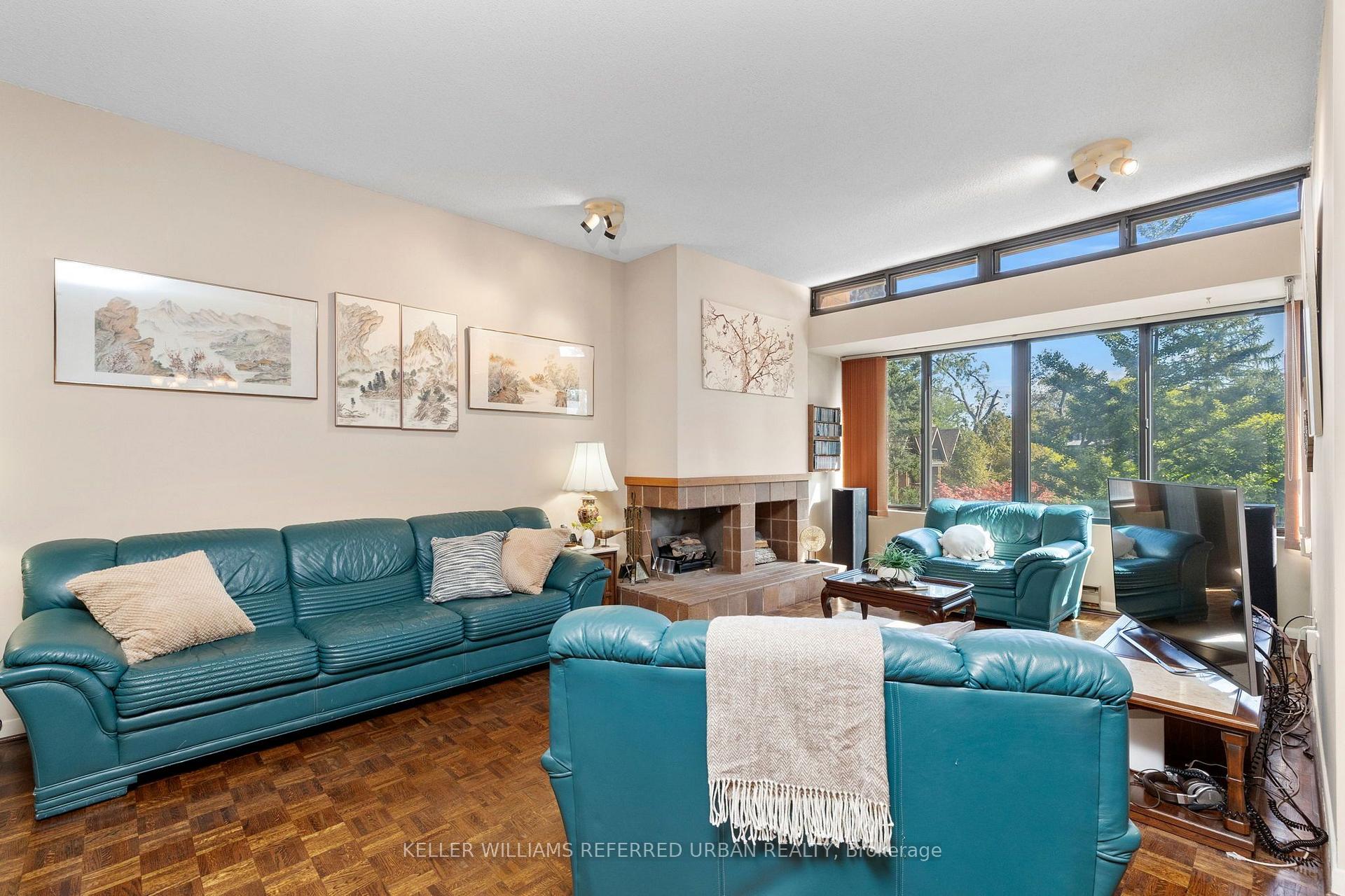 Photo 8 of Unit 321, 40 Oaklands Avenue, Toronto, Yonge-St. Clair — HOMEH