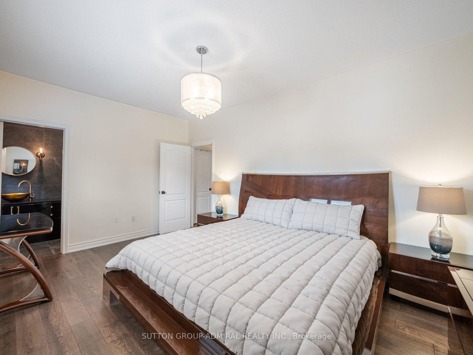 Photo 20 of 119 Blackthorn Drive, Vaughan, Maple — HOMEH