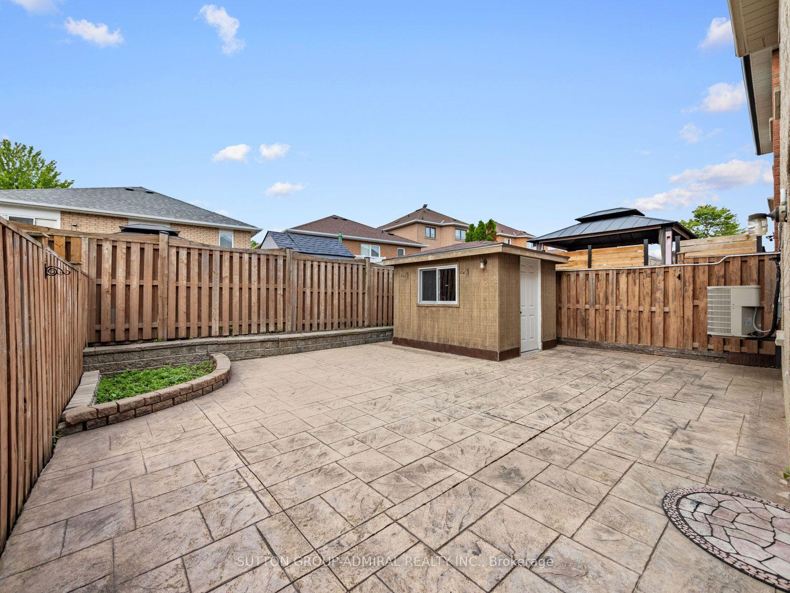 Photo 36 of 119 Blackthorn Drive, Vaughan, Maple — HOMEH