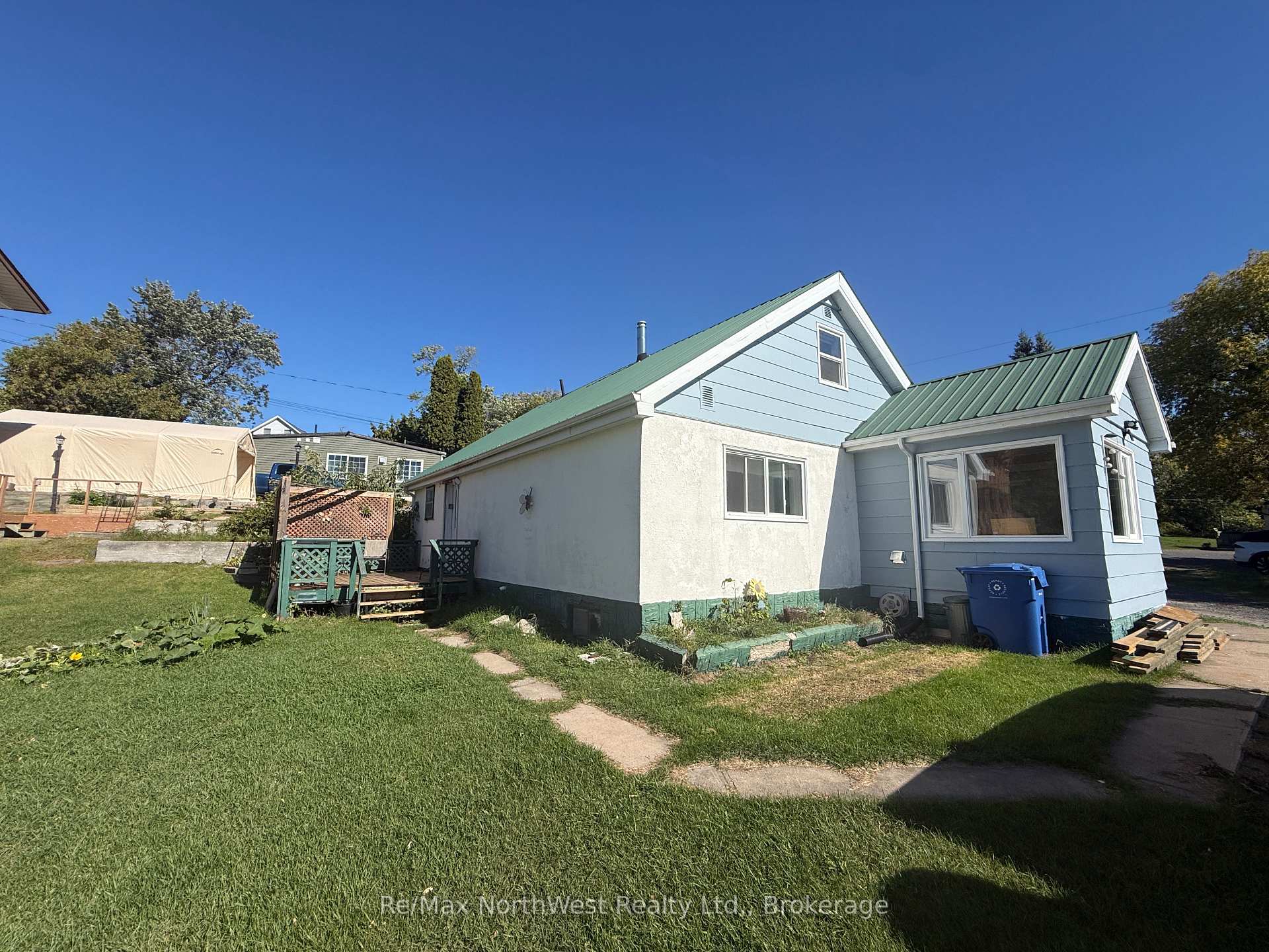 Photo 20 of 119 Lyndale Avenue, Kenora, Keewatin — HOMEH