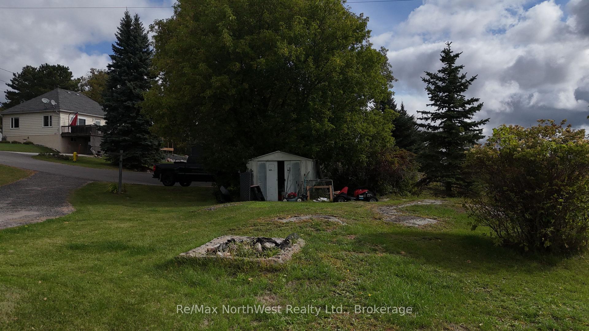 Photo 23 of 119 Lyndale Avenue, Kenora, Keewatin — HOMEH
