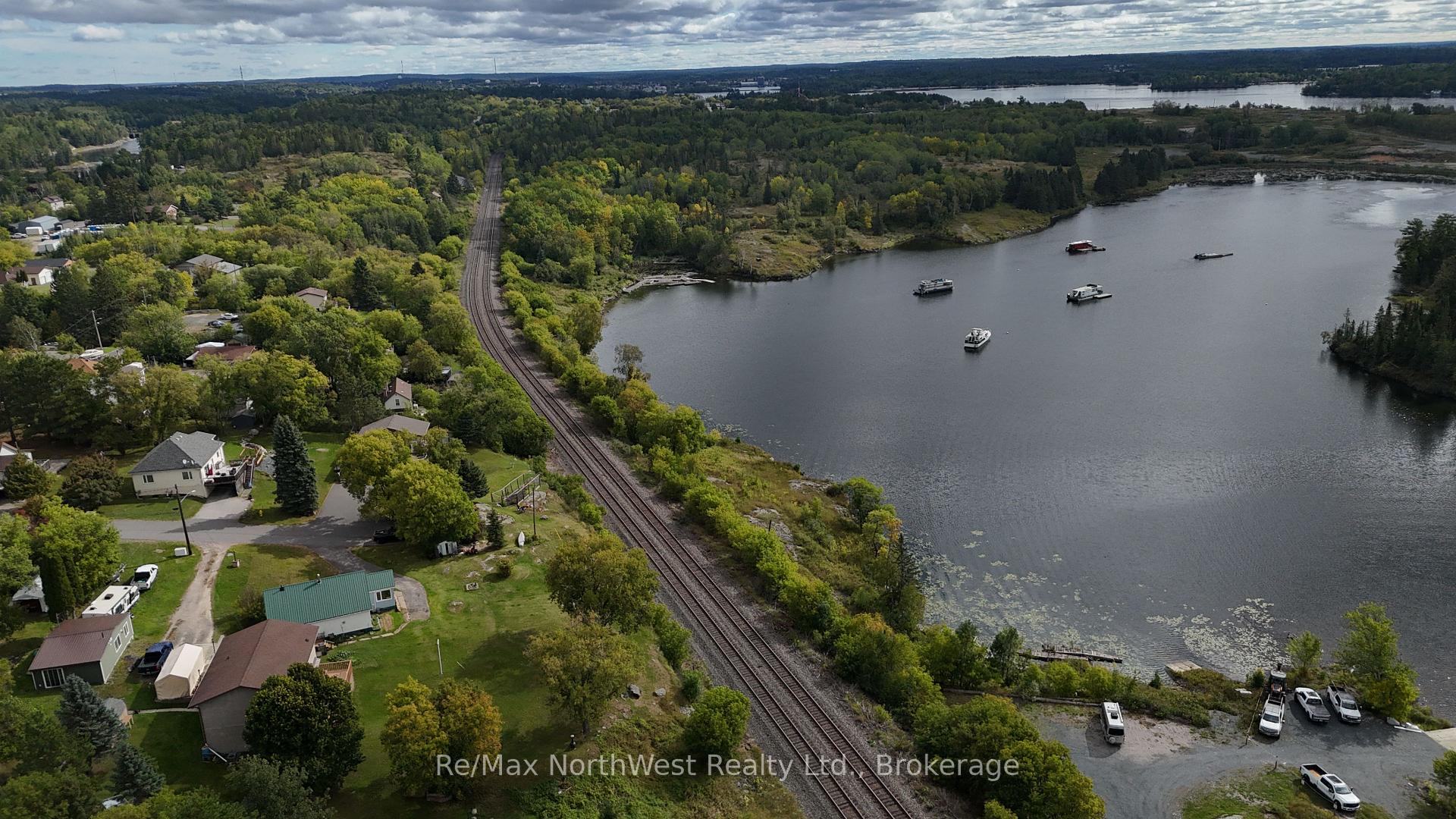 Photo 27 of 119 Lyndale Avenue, Kenora, Keewatin — HOMEH