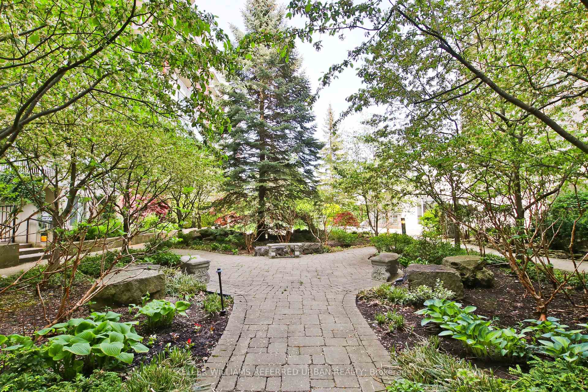 Photo 42 of Unit 524, 18 Concorde Place, North York, Banbury-Don Mills — HOMEH