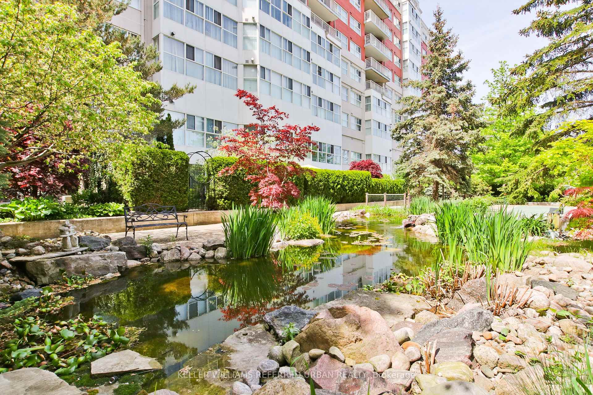 Photo 43 of Unit 524, 18 Concorde Place, North York, Banbury-Don Mills — HOMEH