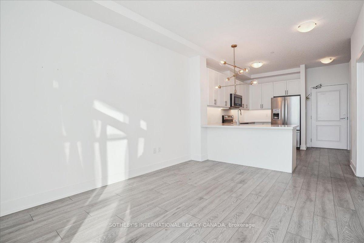 Photo 14 of Unit 633, 101 Shoreview Place, Hamilton, Stoney Creek — HOMEH