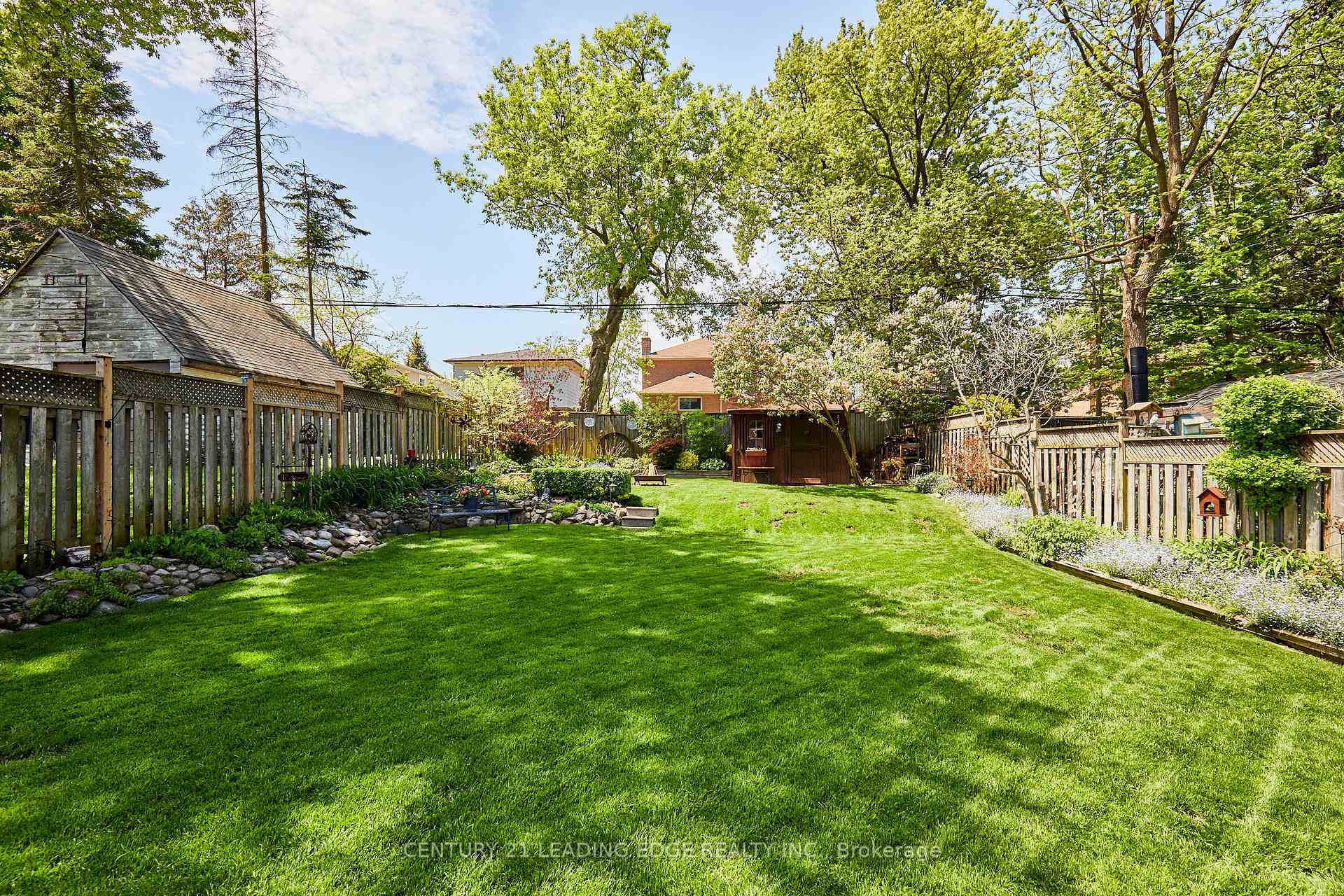 Photo 4 of 108 Gradwell Drive, Scarborough, Cliffcrest — HOMEH