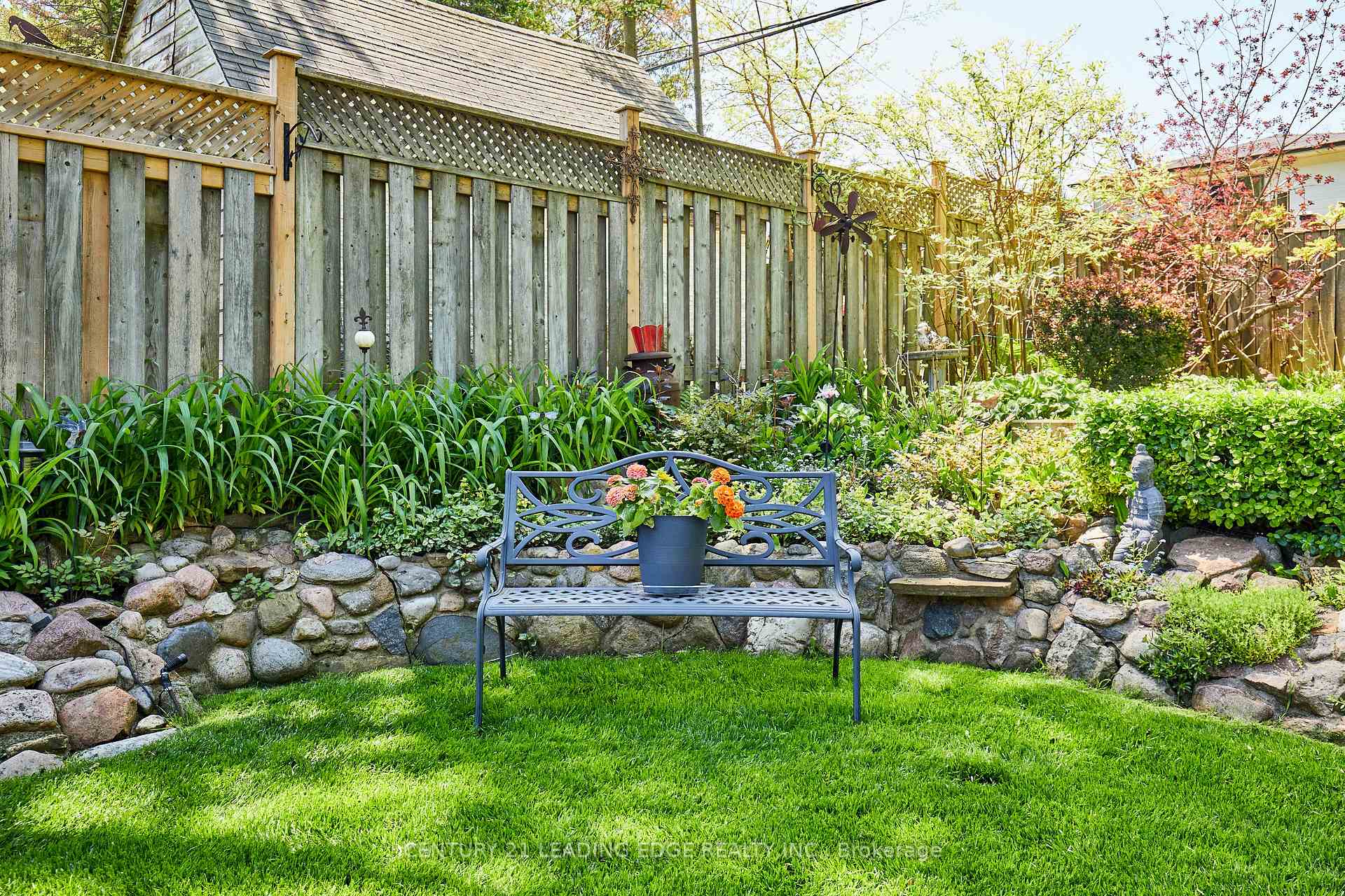 Photo 12 of 108 Gradwell Drive, Scarborough, Cliffcrest — HOMEH