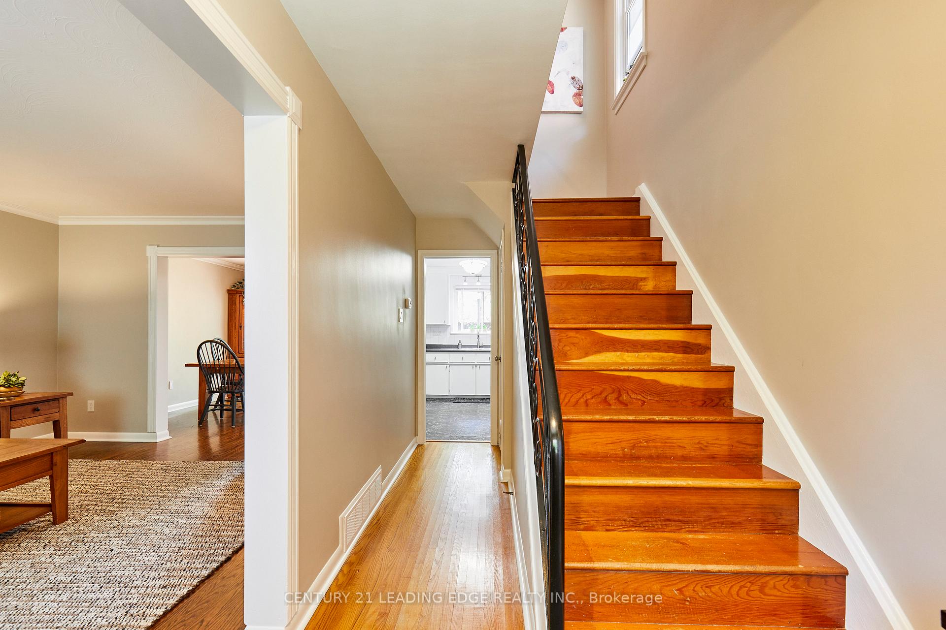 Photo 16 of 108 Gradwell Drive, Scarborough, Cliffcrest — HOMEH