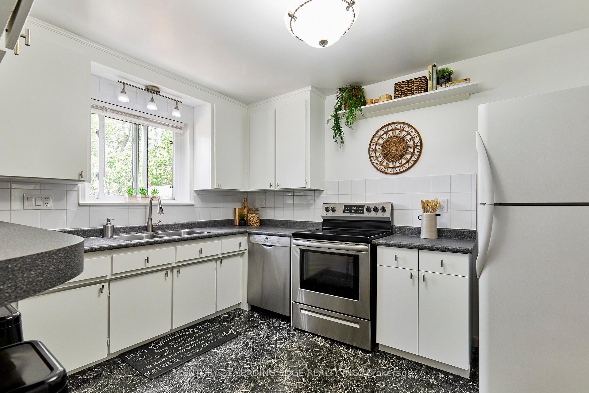 Photo 23 of 108 Gradwell Drive, Scarborough, Cliffcrest — HOMEH