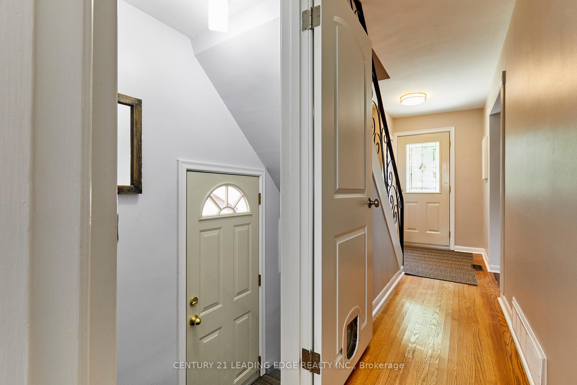 Photo 25 of 108 Gradwell Drive, Scarborough, Cliffcrest — HOMEH