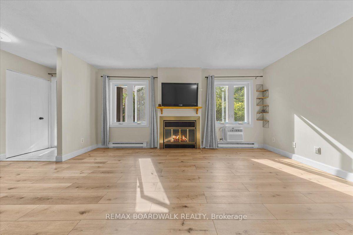 Photo 5 of Unit 6, 7 Timberview Way, Ottawa, Westcliffe Estates — HOMEH