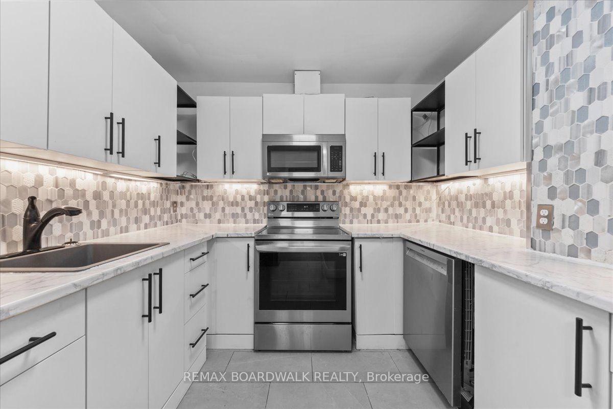 Photo 9 of Unit 6, 7 Timberview Way, Ottawa, Westcliffe Estates — HOMEH