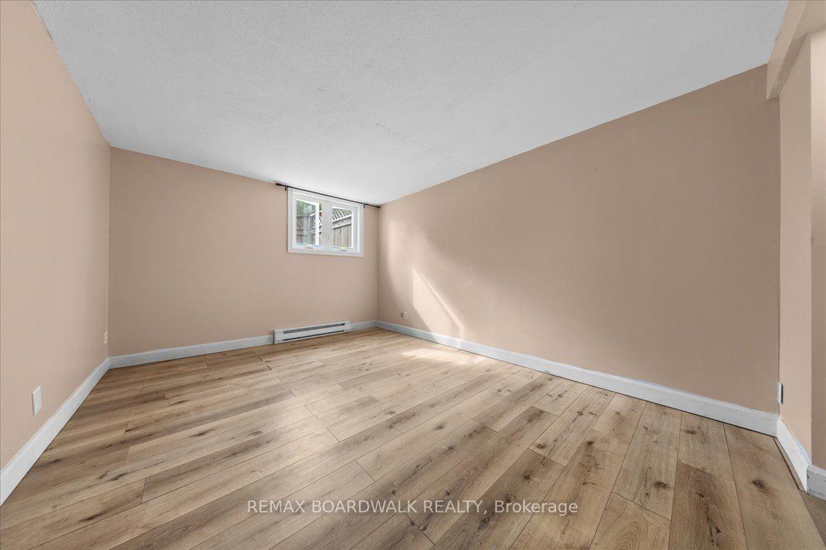 Photo 23 of Unit 6, 7 Timberview Way, Ottawa, Westcliffe Estates — HOMEH