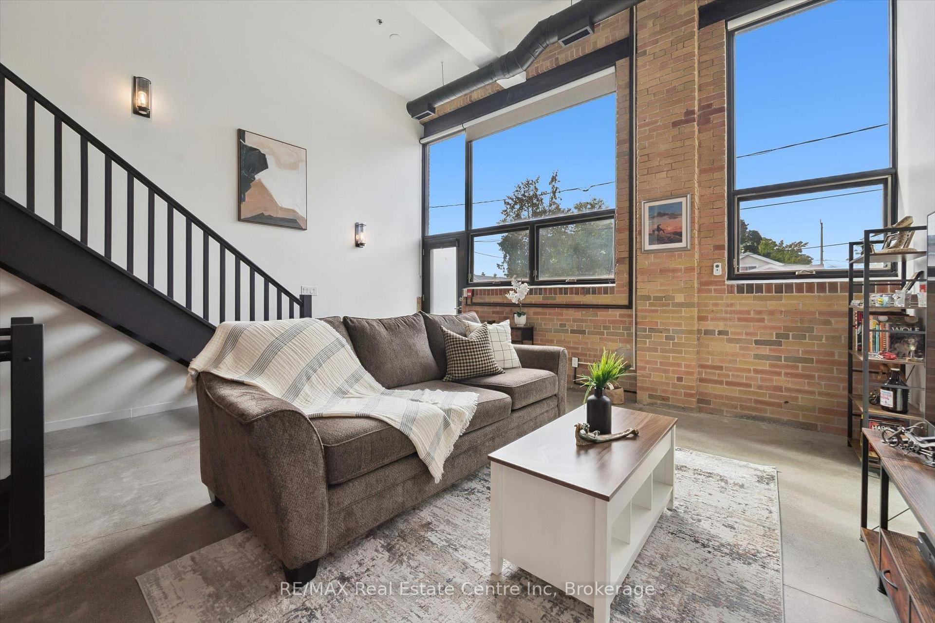 Photo 4 of Unit 103, 85 Spruce Street, Cambridge, East Galt — HOMEH