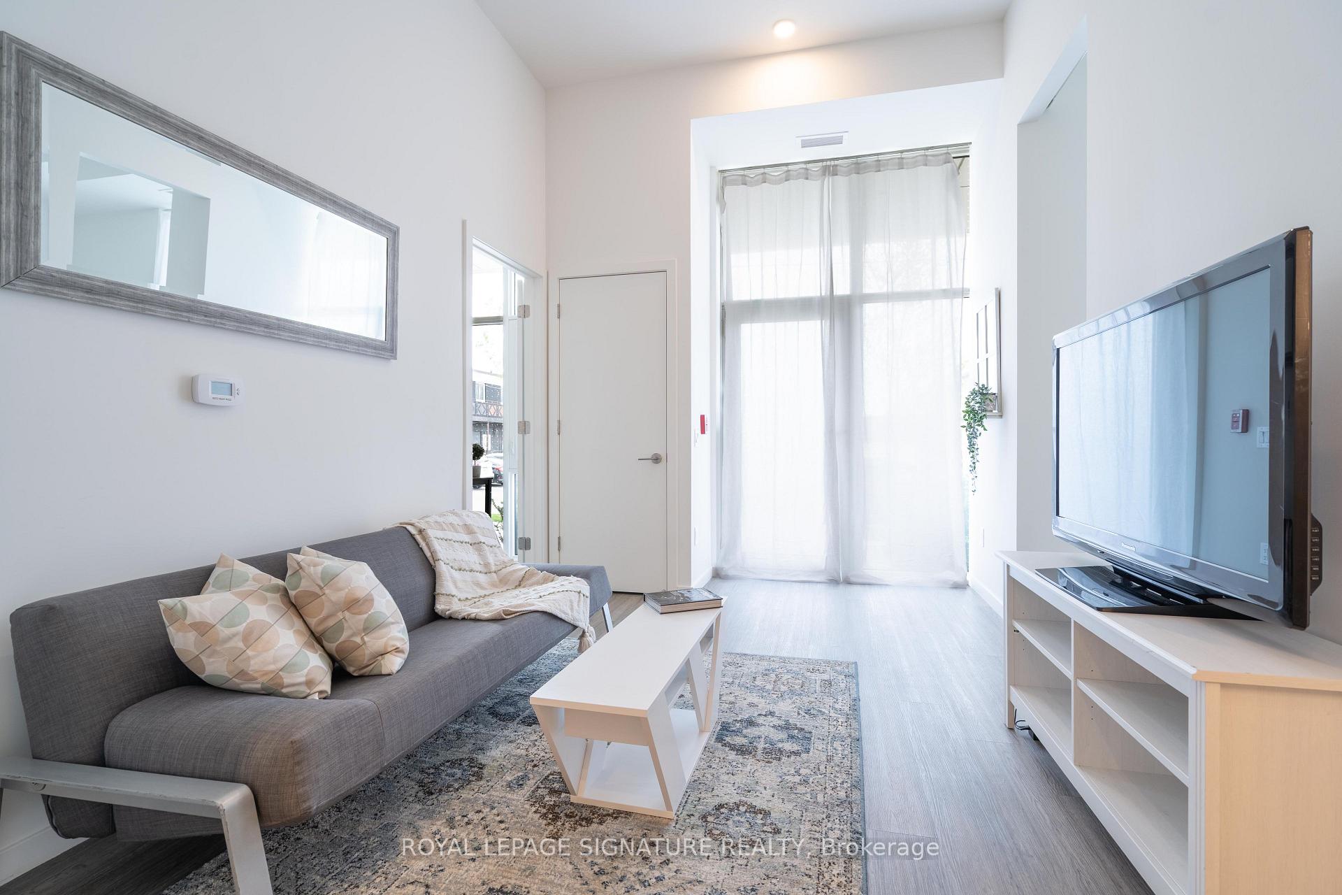 Photo 13 of 148 Wesley Street, Etobicoke, Stonegate-Queensway — HOMEH