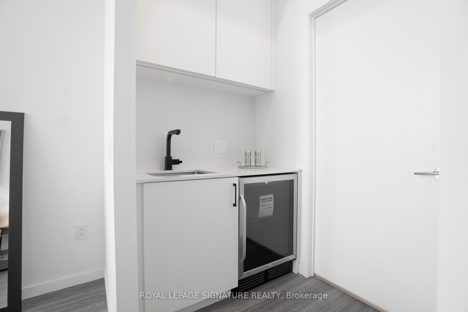 Photo 17 of 148 Wesley Street, Etobicoke, Stonegate-Queensway — HOMEH