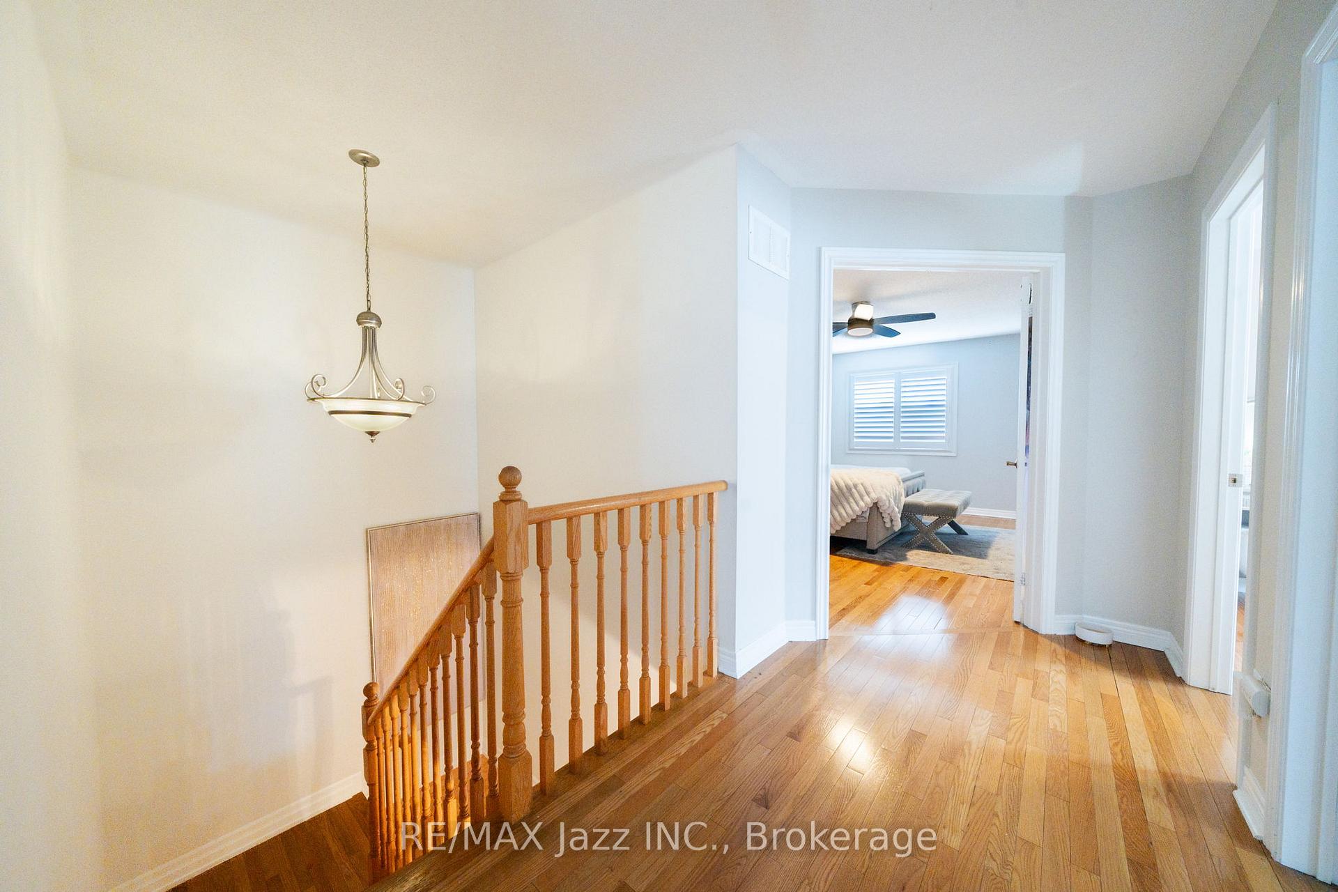 Photo 28 of 550 Bert Budd Avenue, Newmarket, Gorham-College Manor — HOMEH