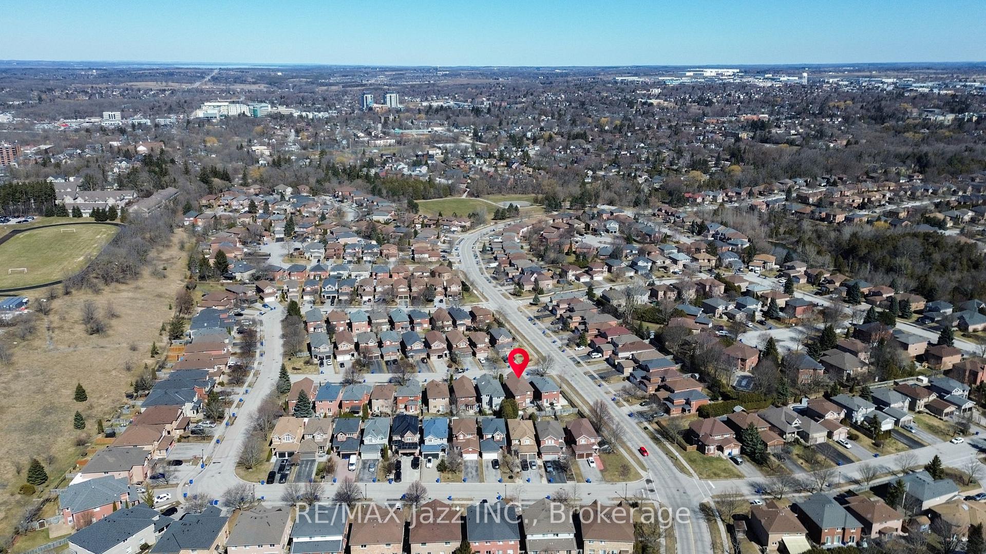 Photo 50 of 550 Bert Budd Avenue, Newmarket, Gorham-College Manor — HOMEH