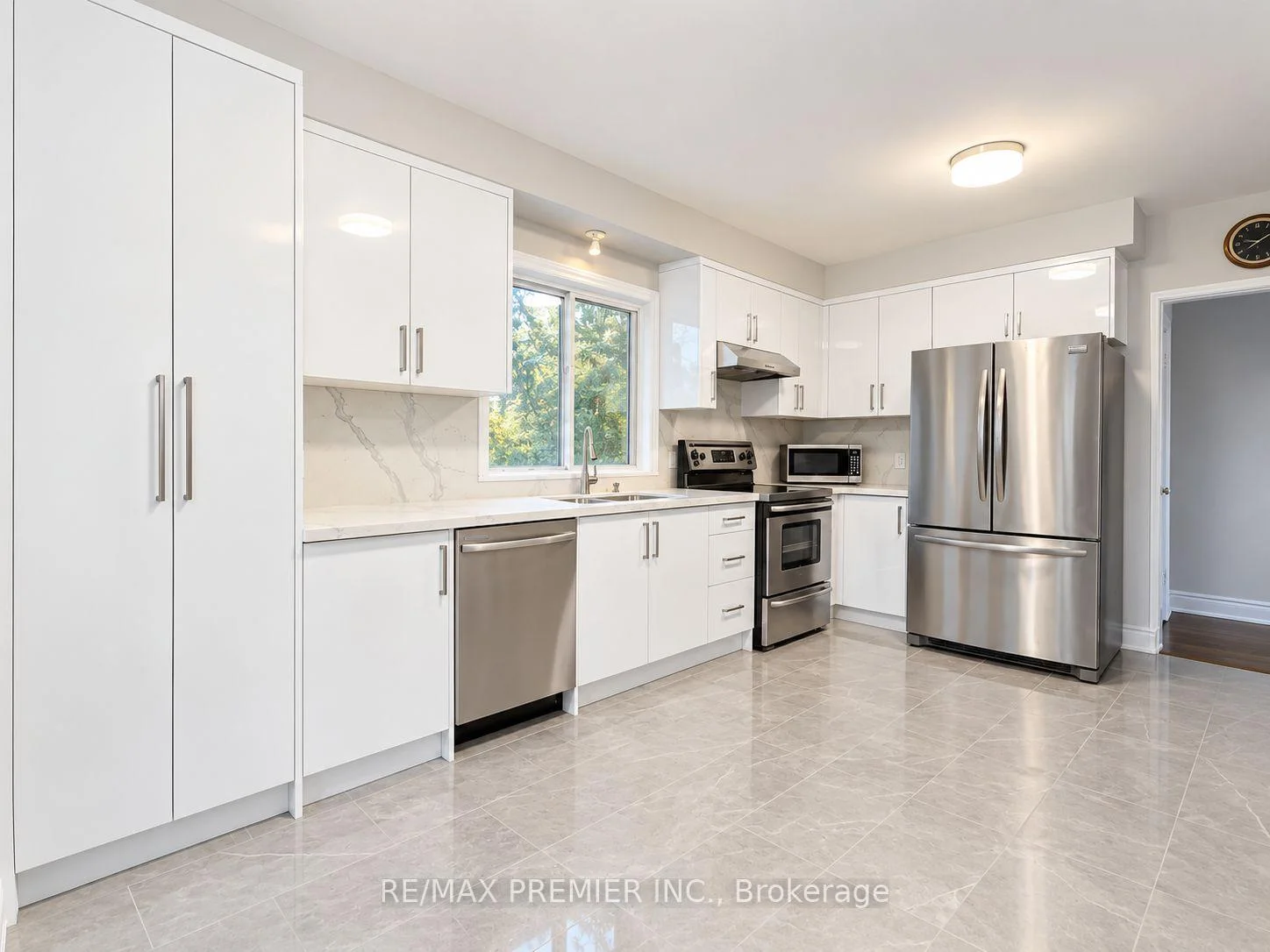 Photo 19 of Unit 219, 2075 King Road, King, King City — HOMEH