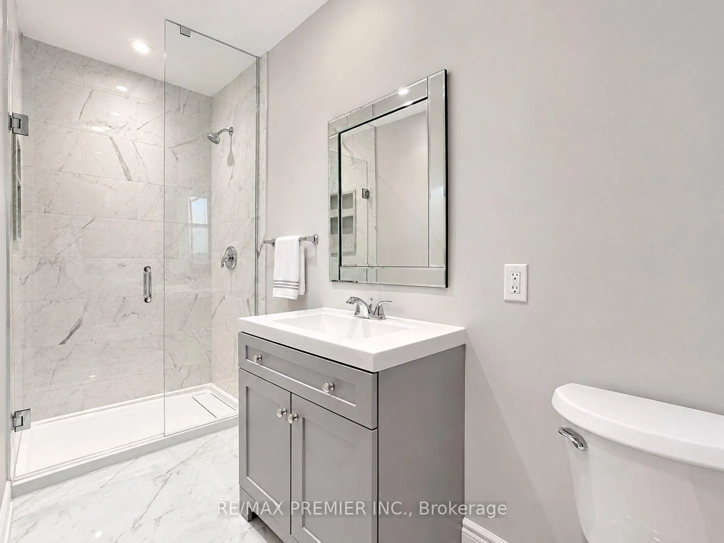 Photo 25 of Unit 219, 2075 King Road, King, King City — HOMEH