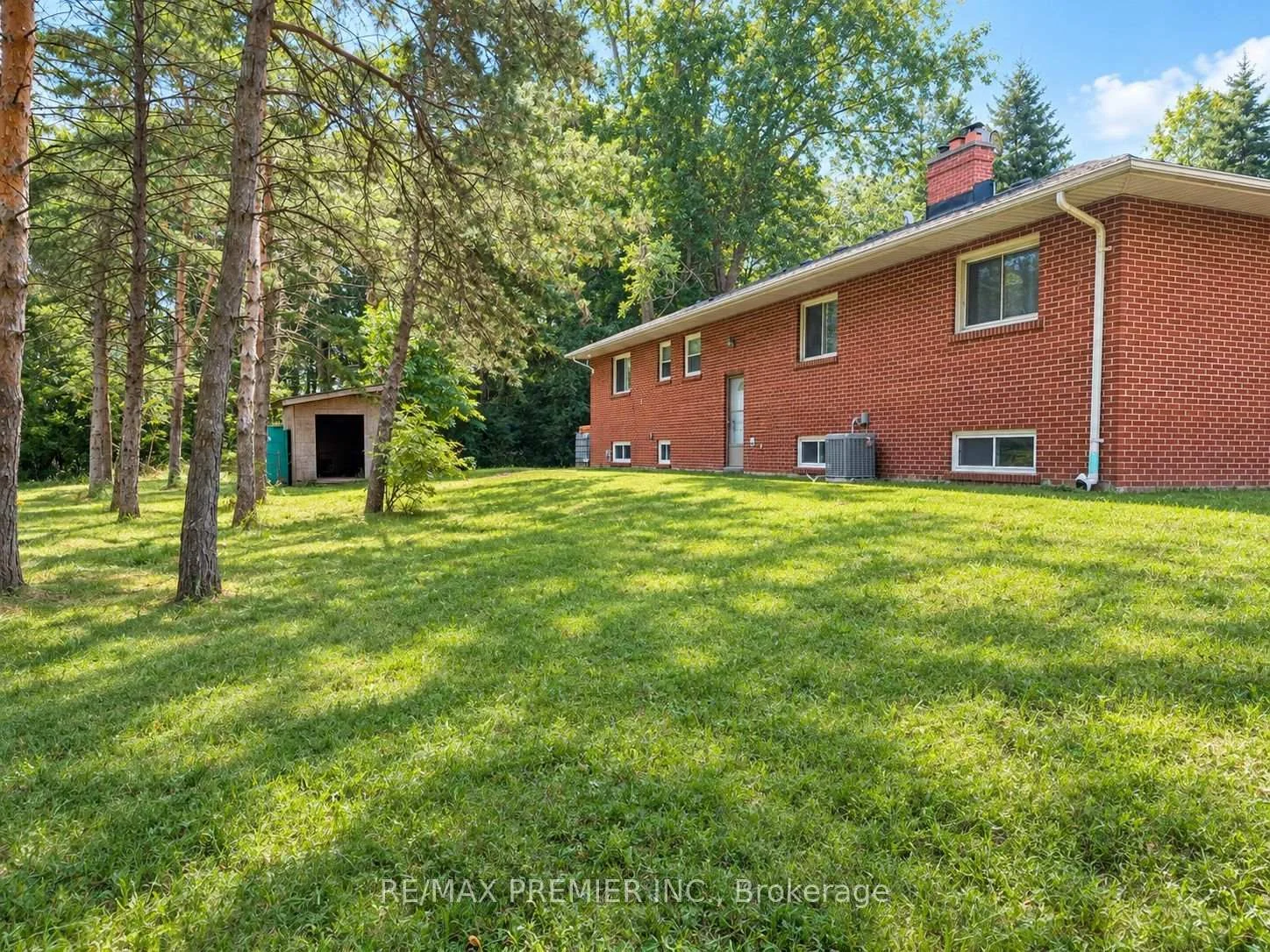 Photo 33 of Unit 219, 2075 King Road, King, King City — HOMEH