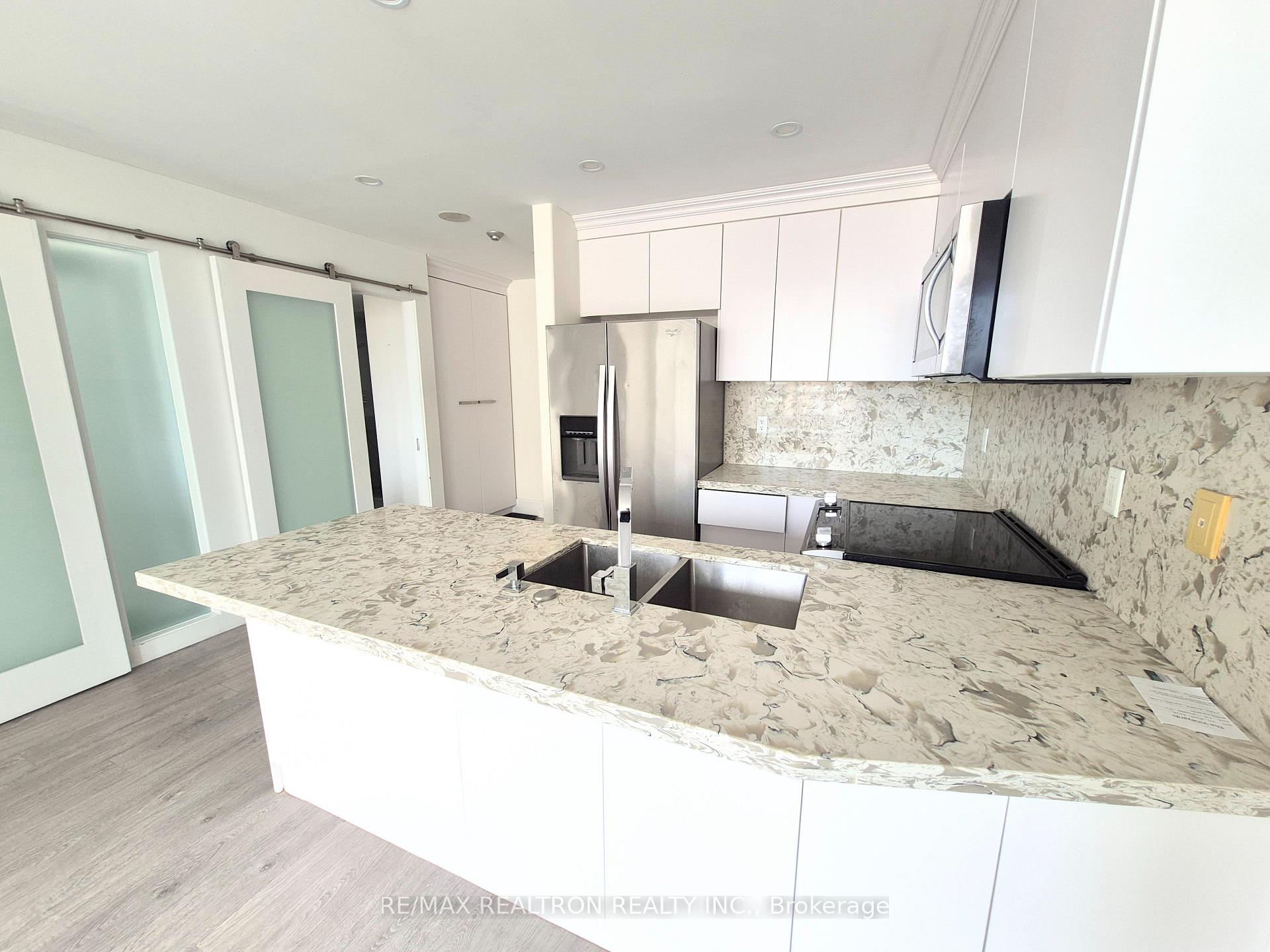 Photo 11 of Unit 812, 310 Red Maple Road, Richmond Hill, Langstaff — HOMEH