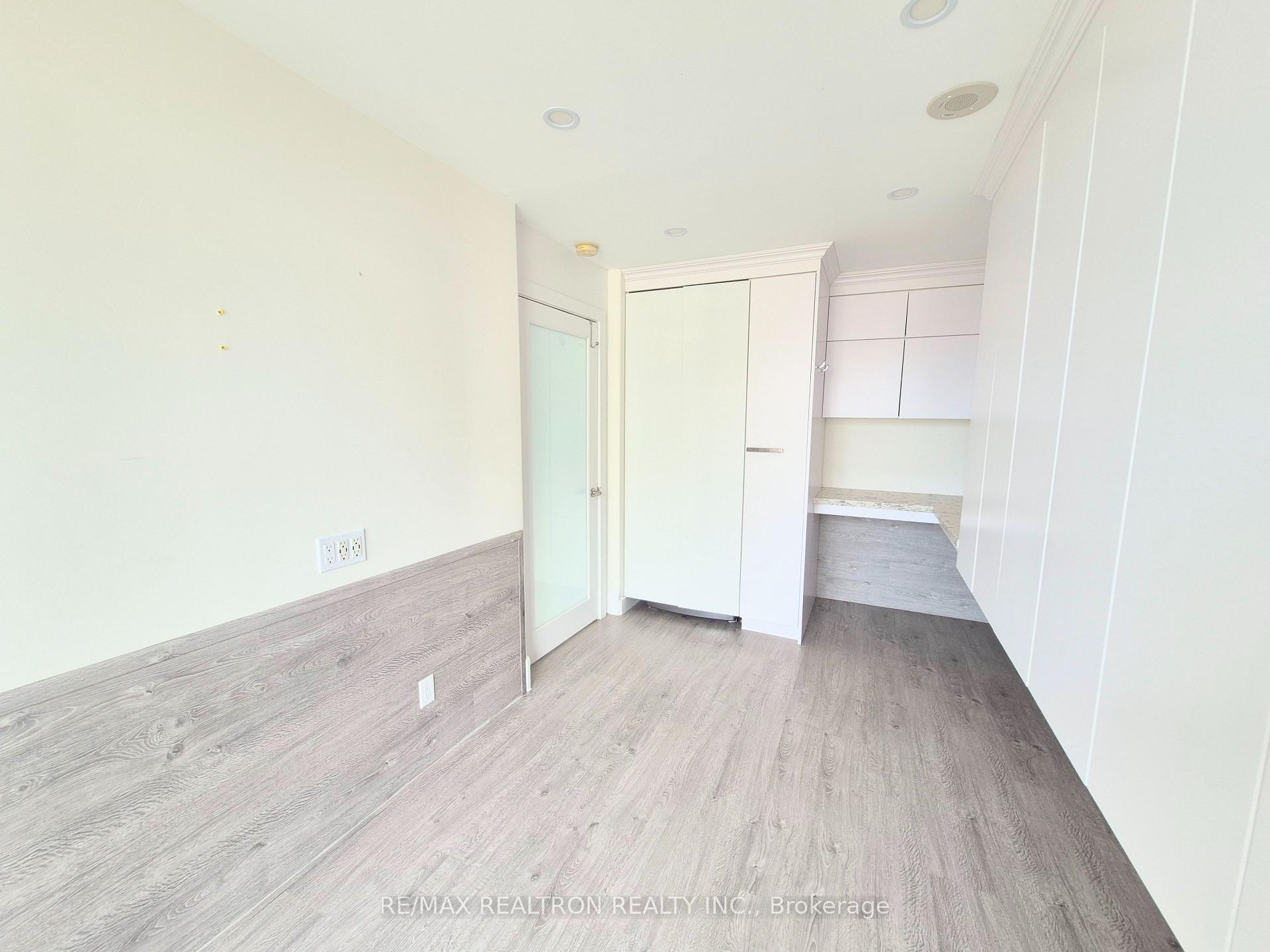 Photo 15 of Unit 812, 310 Red Maple Road, Richmond Hill, Langstaff — HOMEH