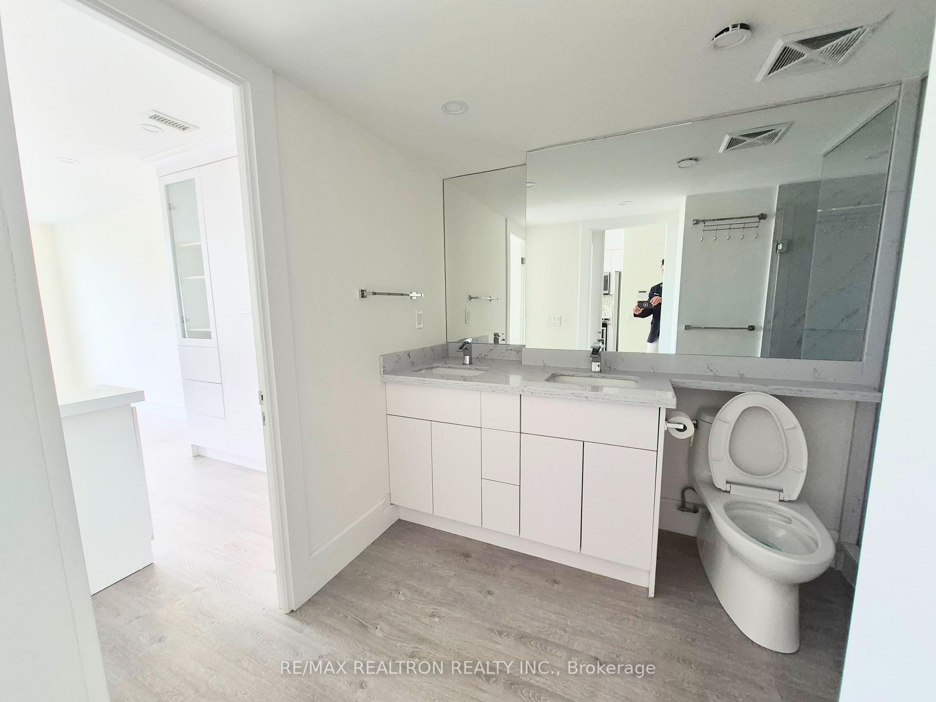 Photo 19 of Unit 812, 310 Red Maple Road, Richmond Hill, Langstaff — HOMEH