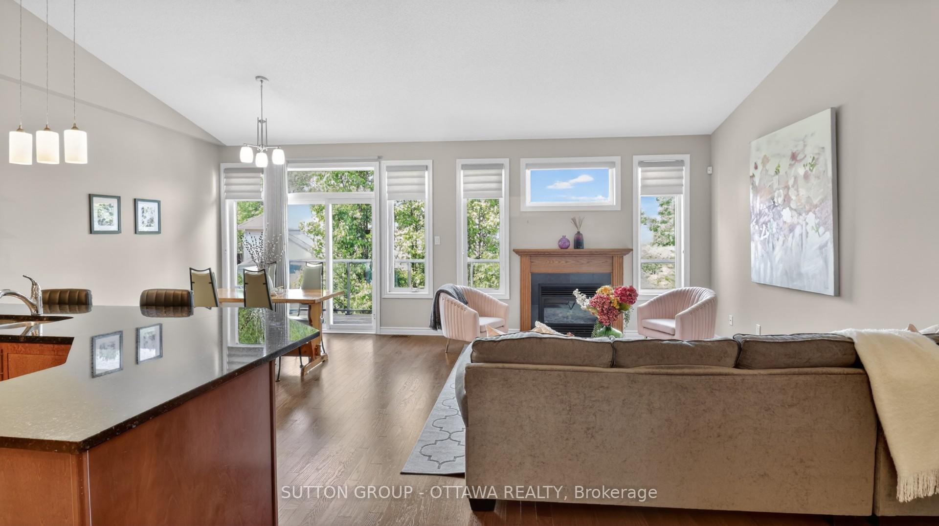 Photo 12 of 104 Passageway Private, Ottawa, Kanata - Bridlewood — HOMEH