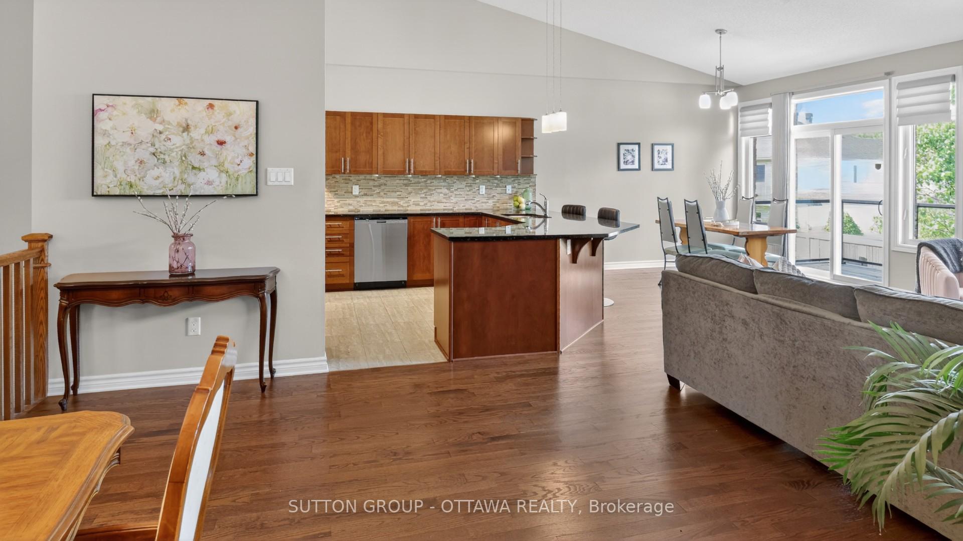Photo 17 of 104 Passageway Private, Ottawa, Kanata - Bridlewood — HOMEH