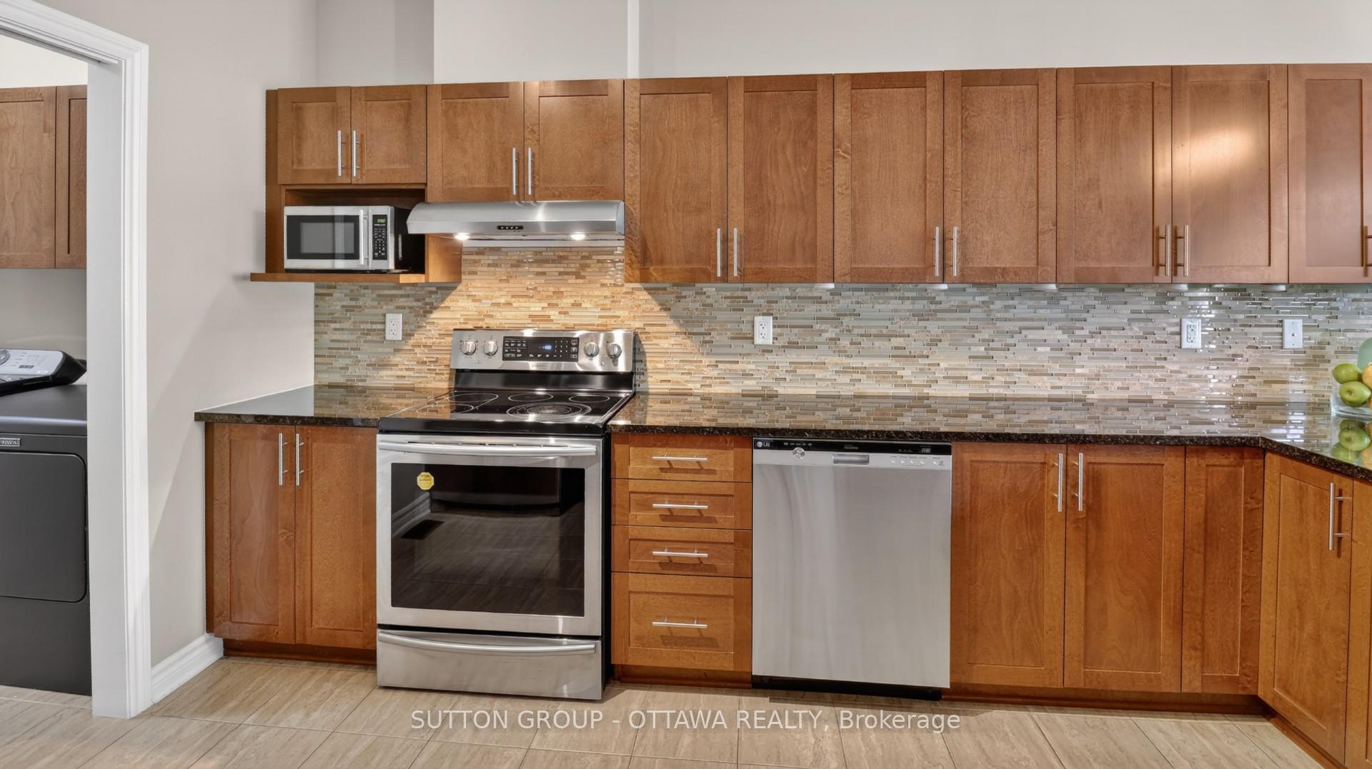 Photo 19 of 104 Passageway Private, Ottawa, Kanata - Bridlewood — HOMEH