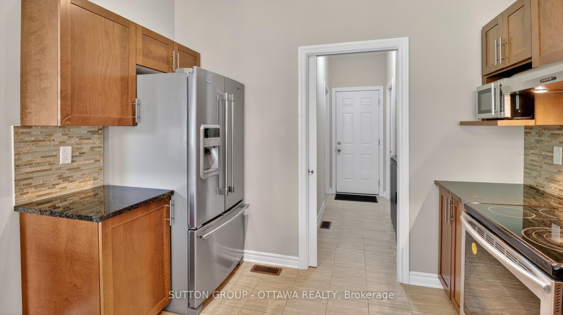 Photo 24 of 104 Passageway Private, Ottawa, Kanata - Bridlewood — HOMEH