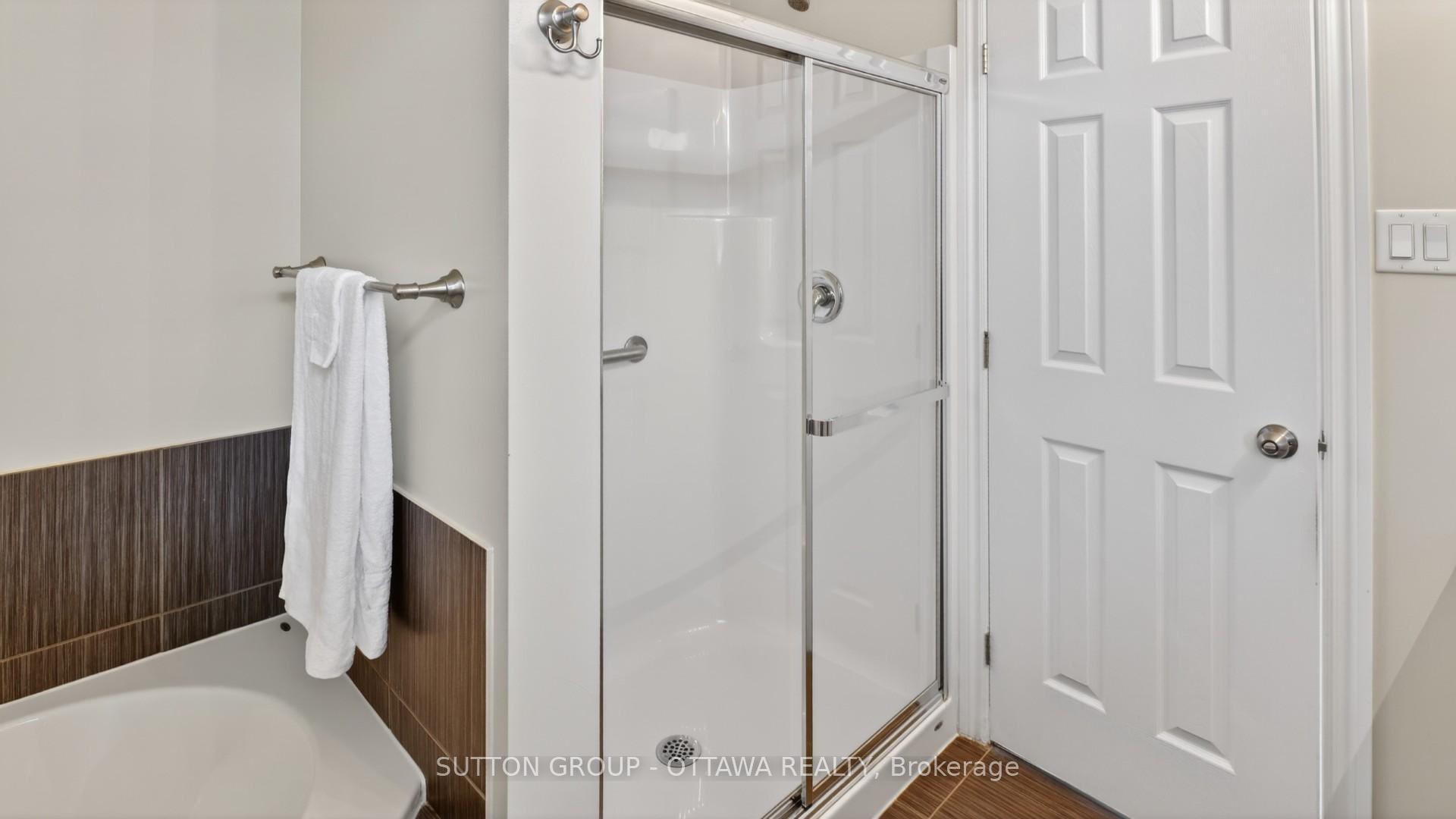 Photo 31 of 104 Passageway Private, Ottawa, Kanata - Bridlewood — HOMEH
