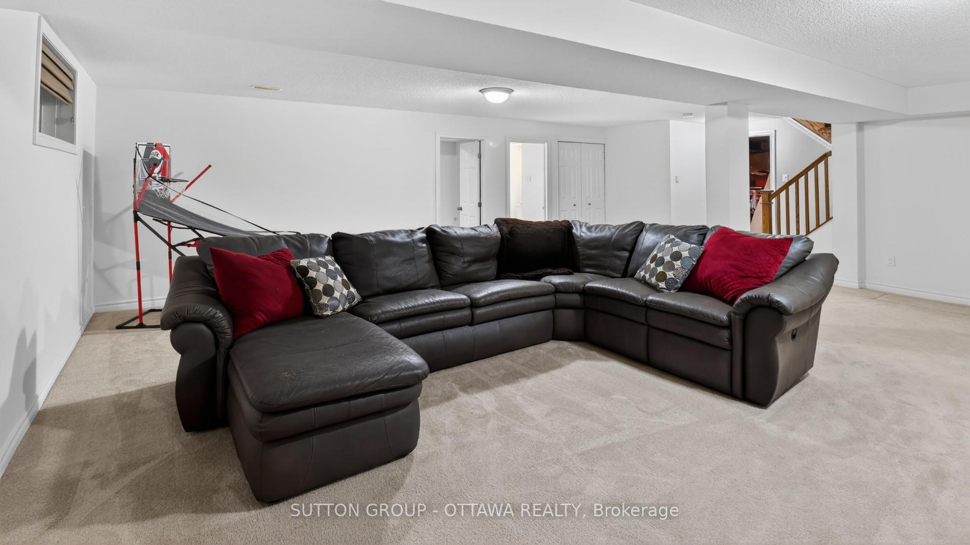 Photo 34 of 104 Passageway Private, Ottawa, Kanata - Bridlewood — HOMEH