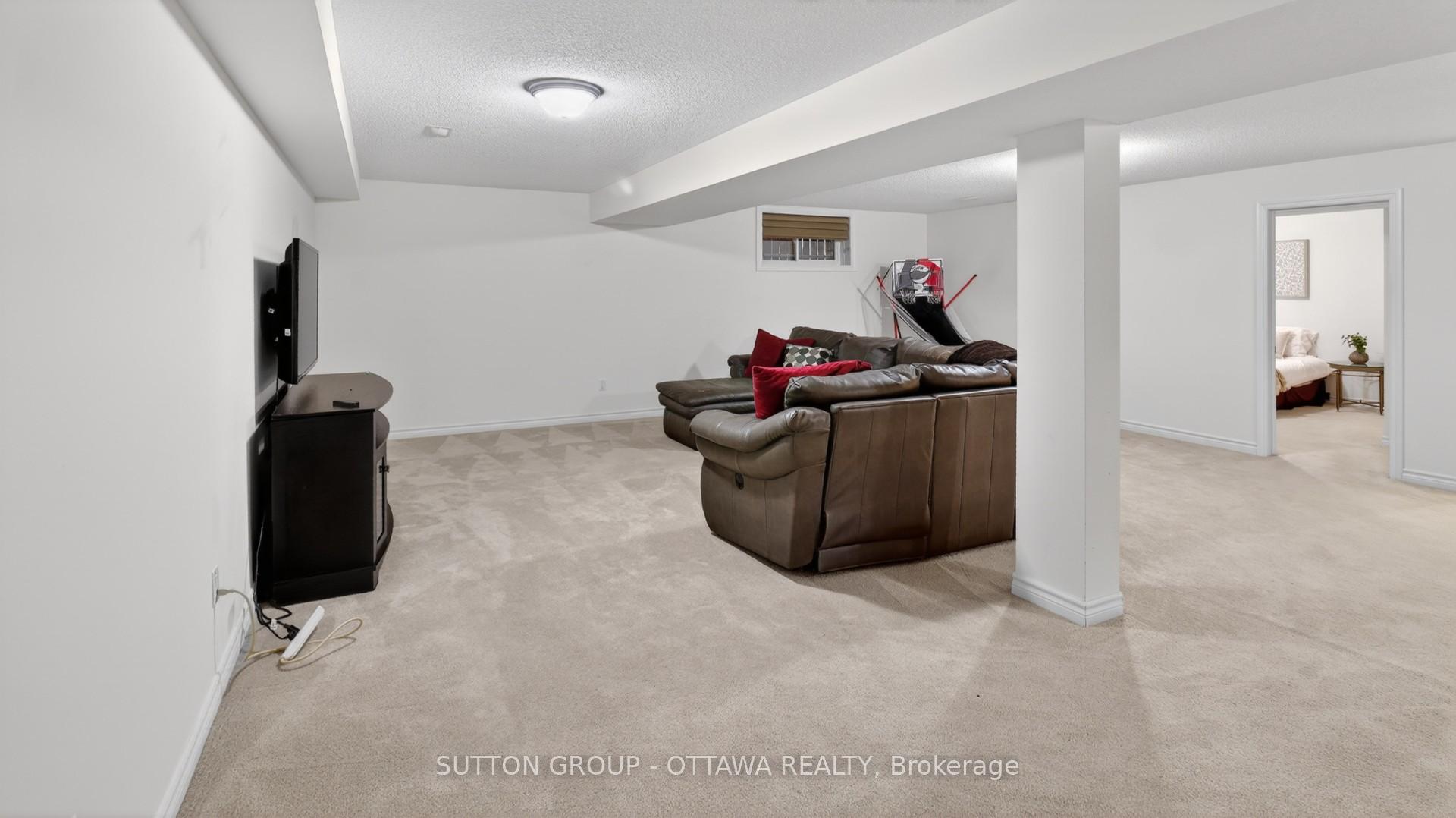 Photo 36 of 104 Passageway Private, Ottawa, Kanata - Bridlewood — HOMEH