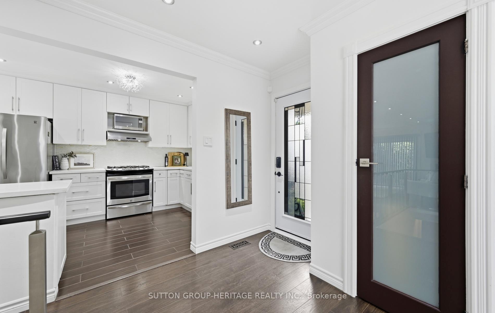 Photo 7 of 1020 Wardman Crescent, Whitby, Williamsburg — HOMEH