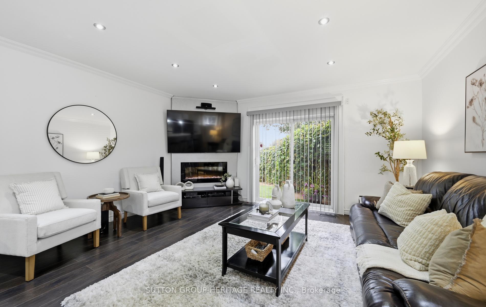 Photo 15 of 1020 Wardman Crescent, Whitby, Williamsburg — HOMEH