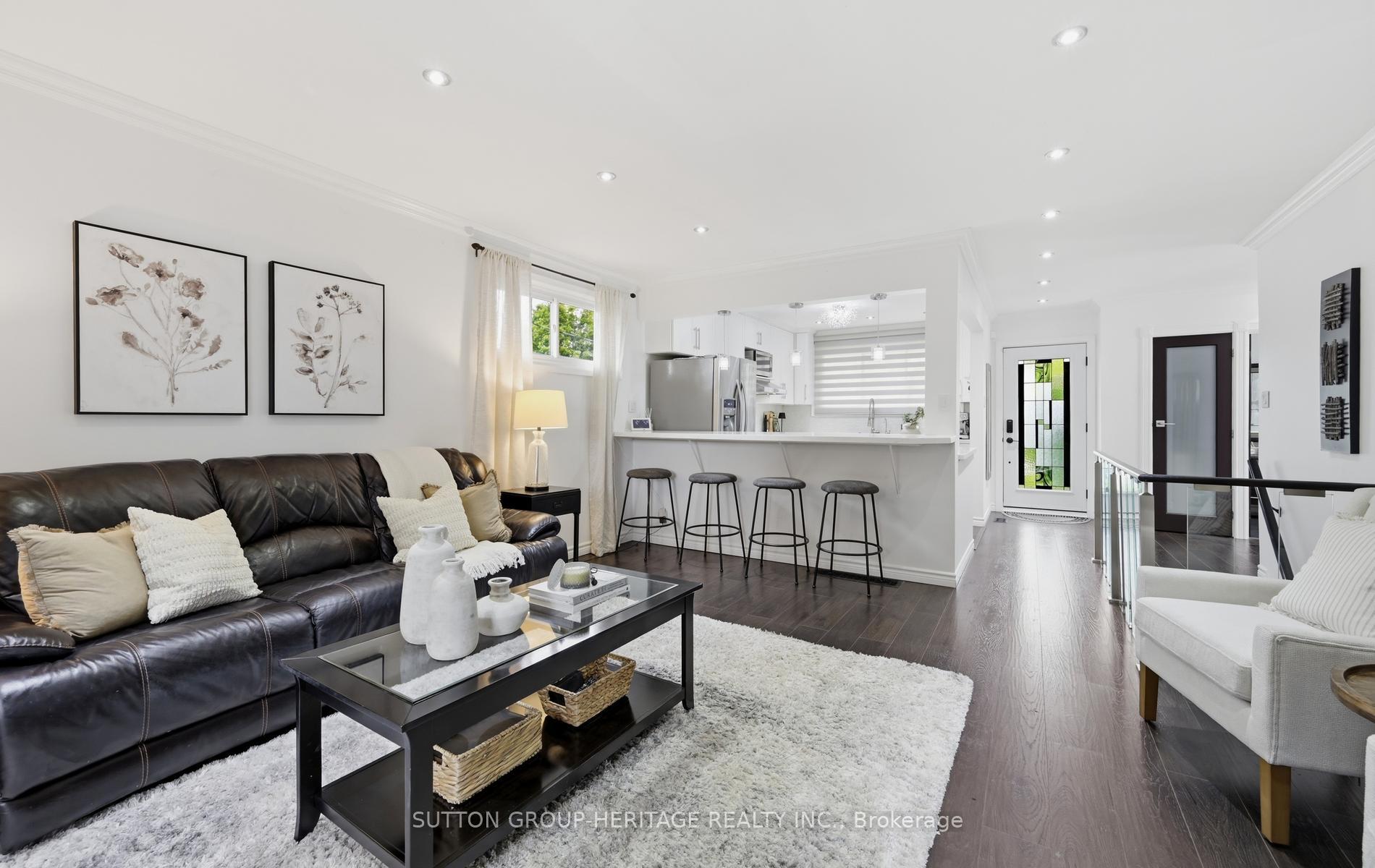 Photo 18 of 1020 Wardman Crescent, Whitby, Williamsburg — HOMEH