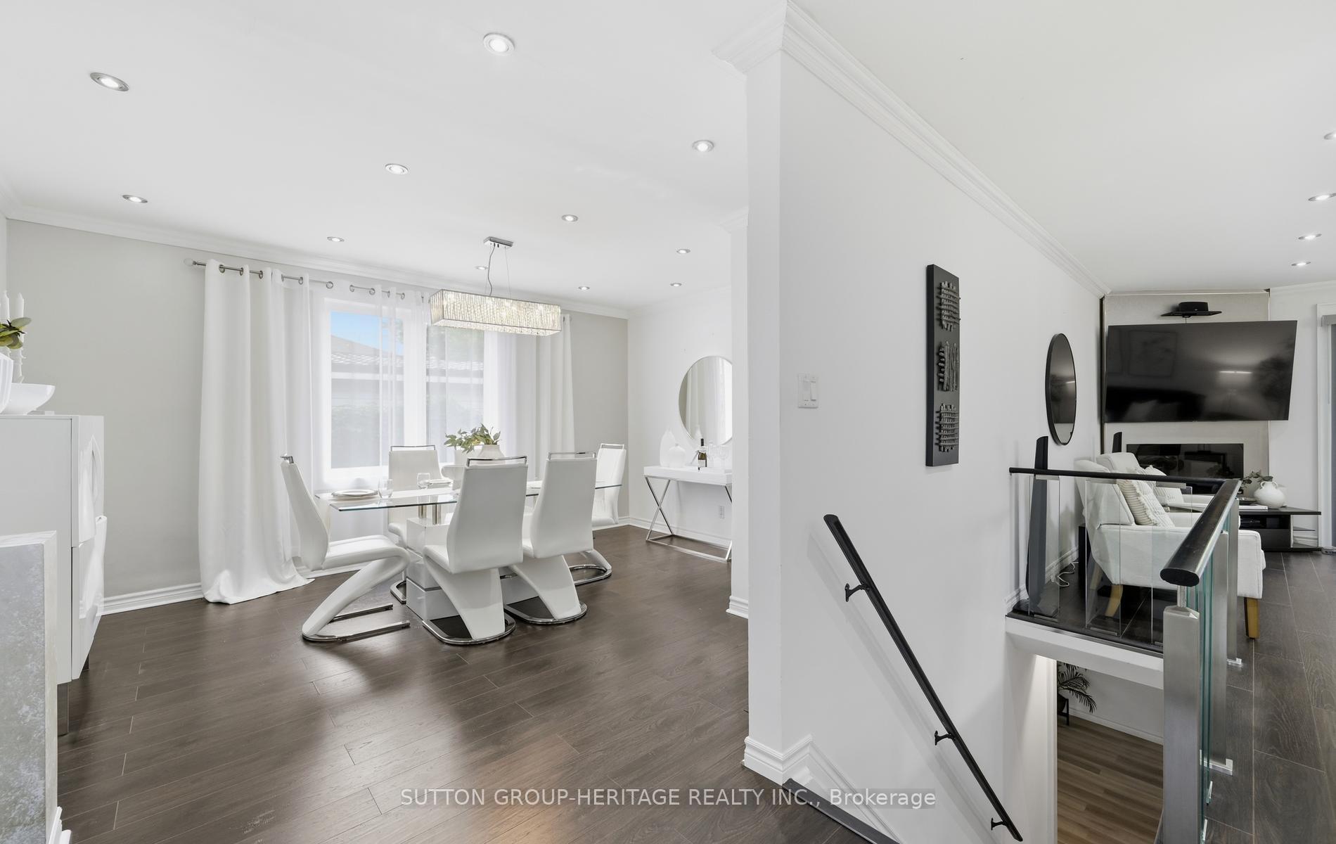 Photo 21 of 1020 Wardman Crescent, Whitby, Williamsburg — HOMEH