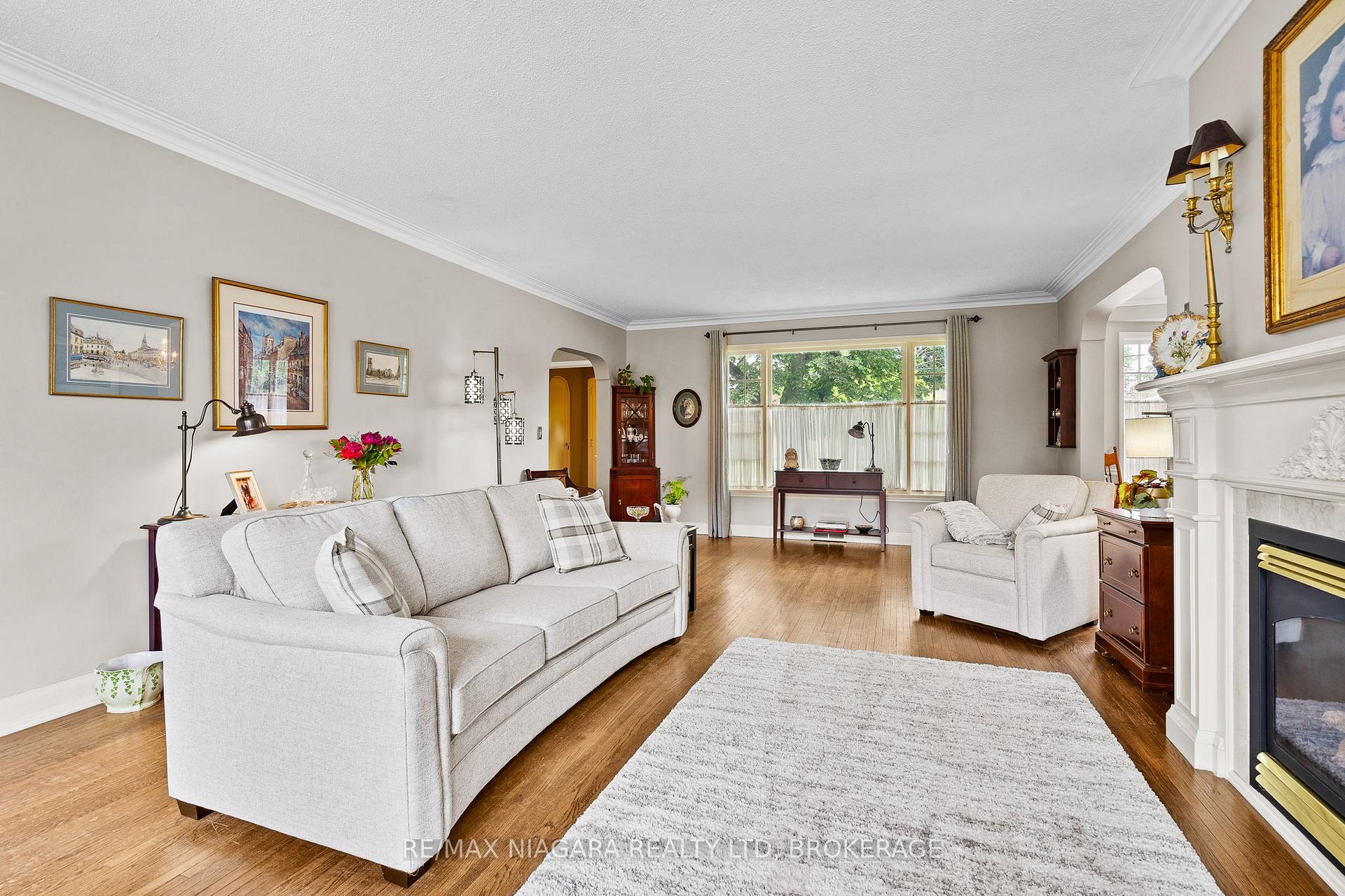 Photo 7 of 97 Glenridge Avenue, St. Catharines, Old Glenridge — HOMEH