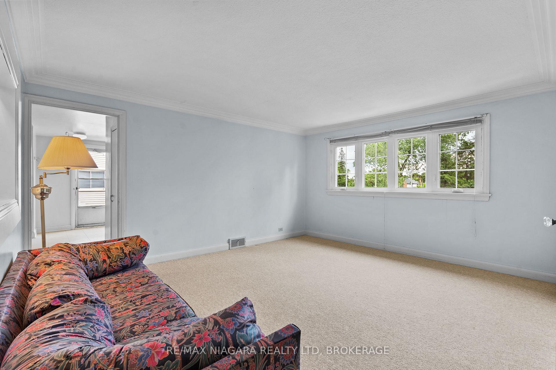 Photo 21 of 97 Glenridge Avenue, St. Catharines, Old Glenridge — HOMEH