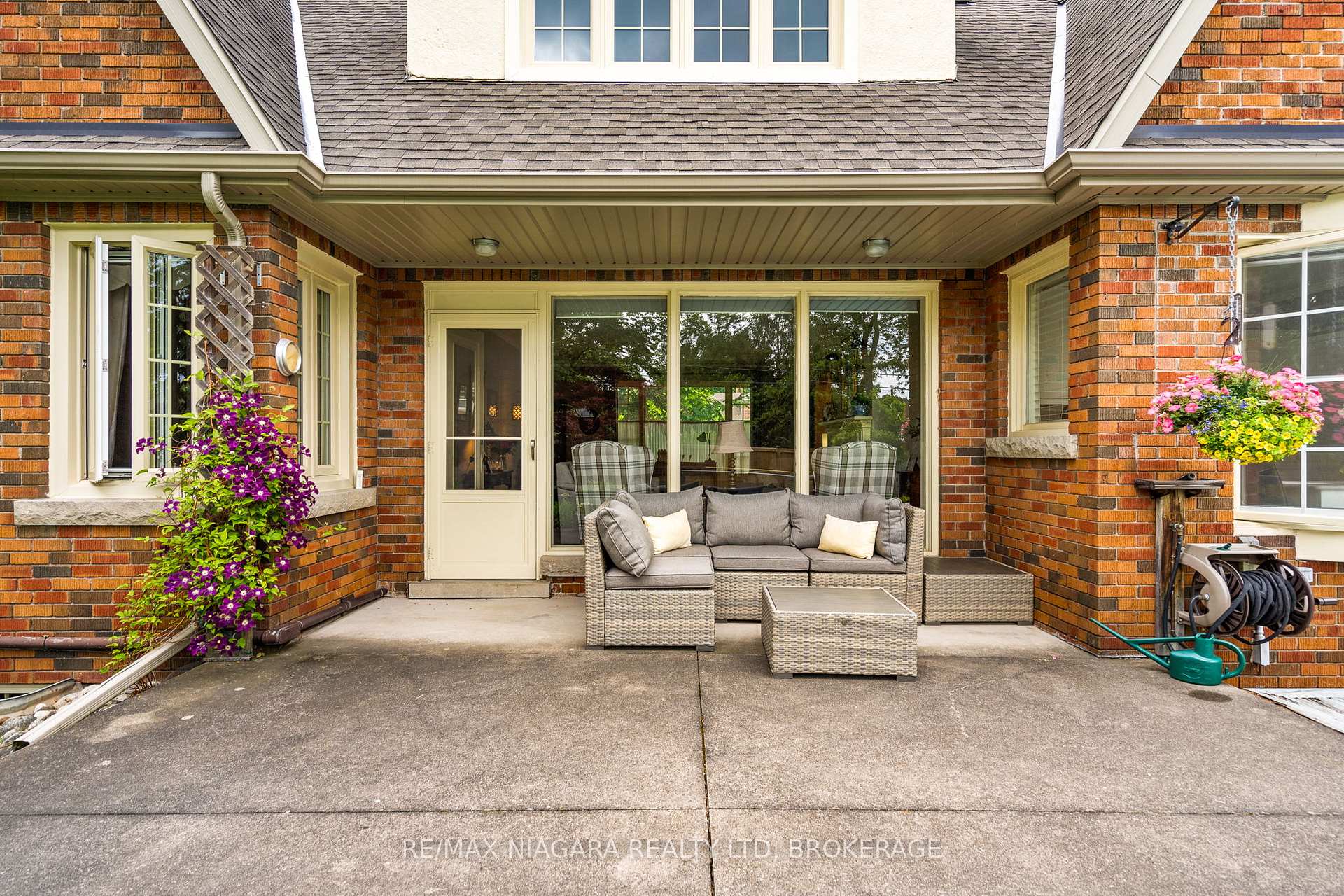 Photo 27 of 97 Glenridge Avenue, St. Catharines, Old Glenridge — HOMEH