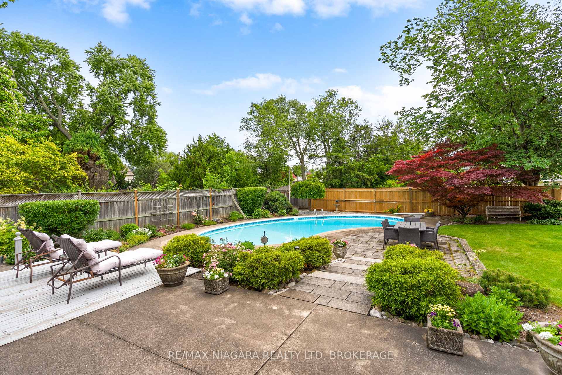 Photo 28 of 97 Glenridge Avenue, St. Catharines, Old Glenridge — HOMEH