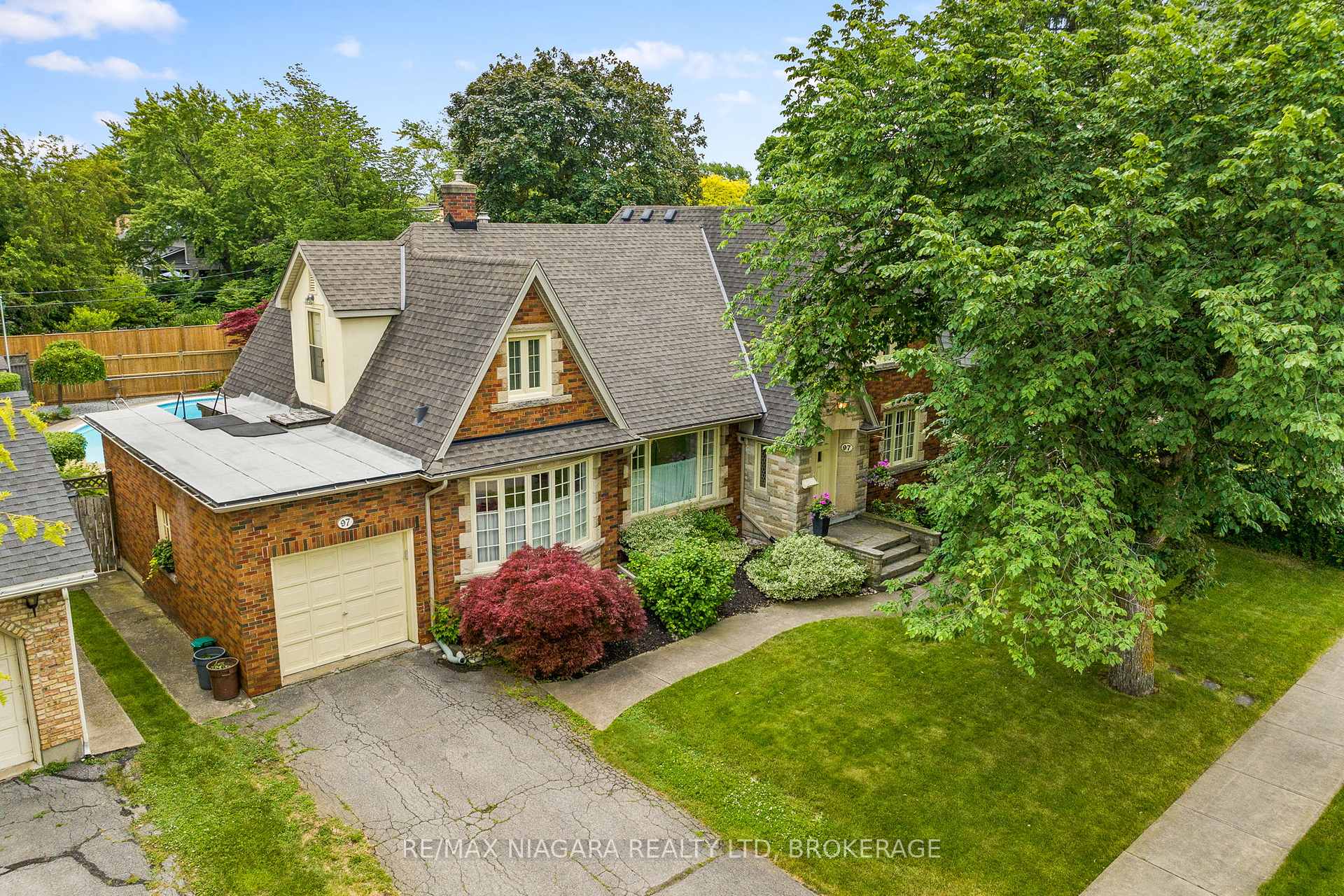 Photo 41 of 97 Glenridge Avenue, St. Catharines, Old Glenridge — HOMEH